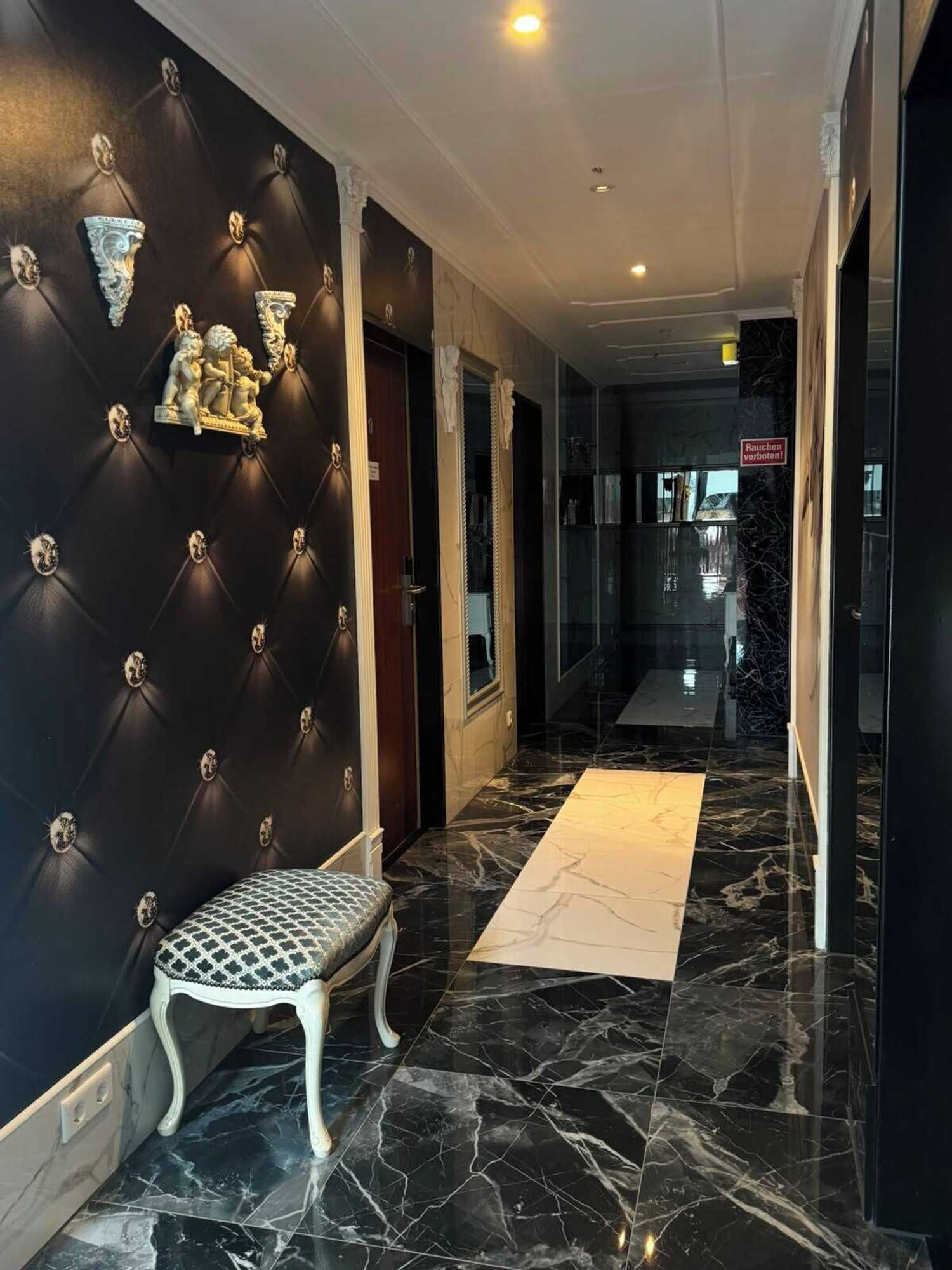 Gift card for Hotel Royal
