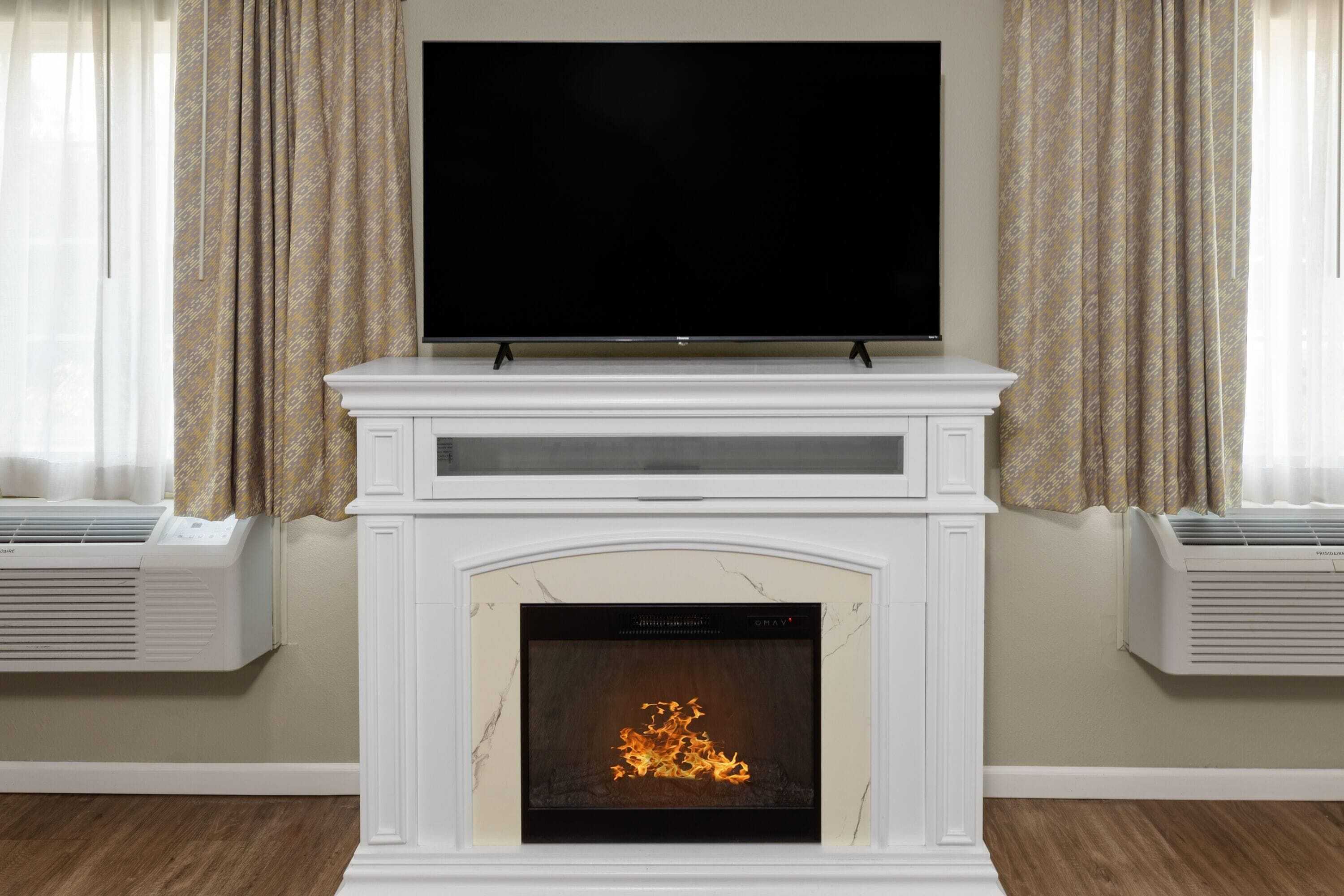 Gift card for Days Inn by Wyndham Mountain Home