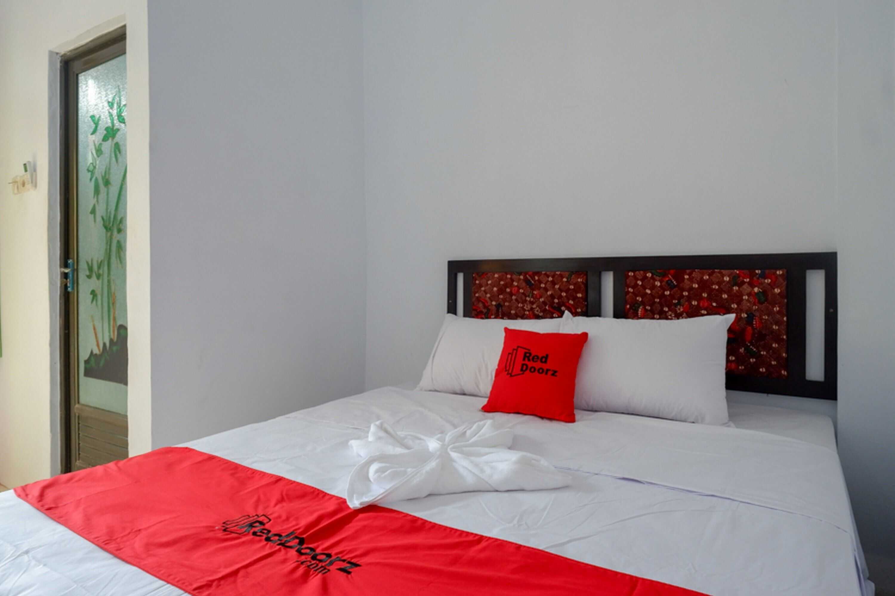 Gift card for Capital O 92929 Hotel New Tirta Kencana Syariah Gift card for Capital O 92929 Hotel New Tirta Kencana Syariah
