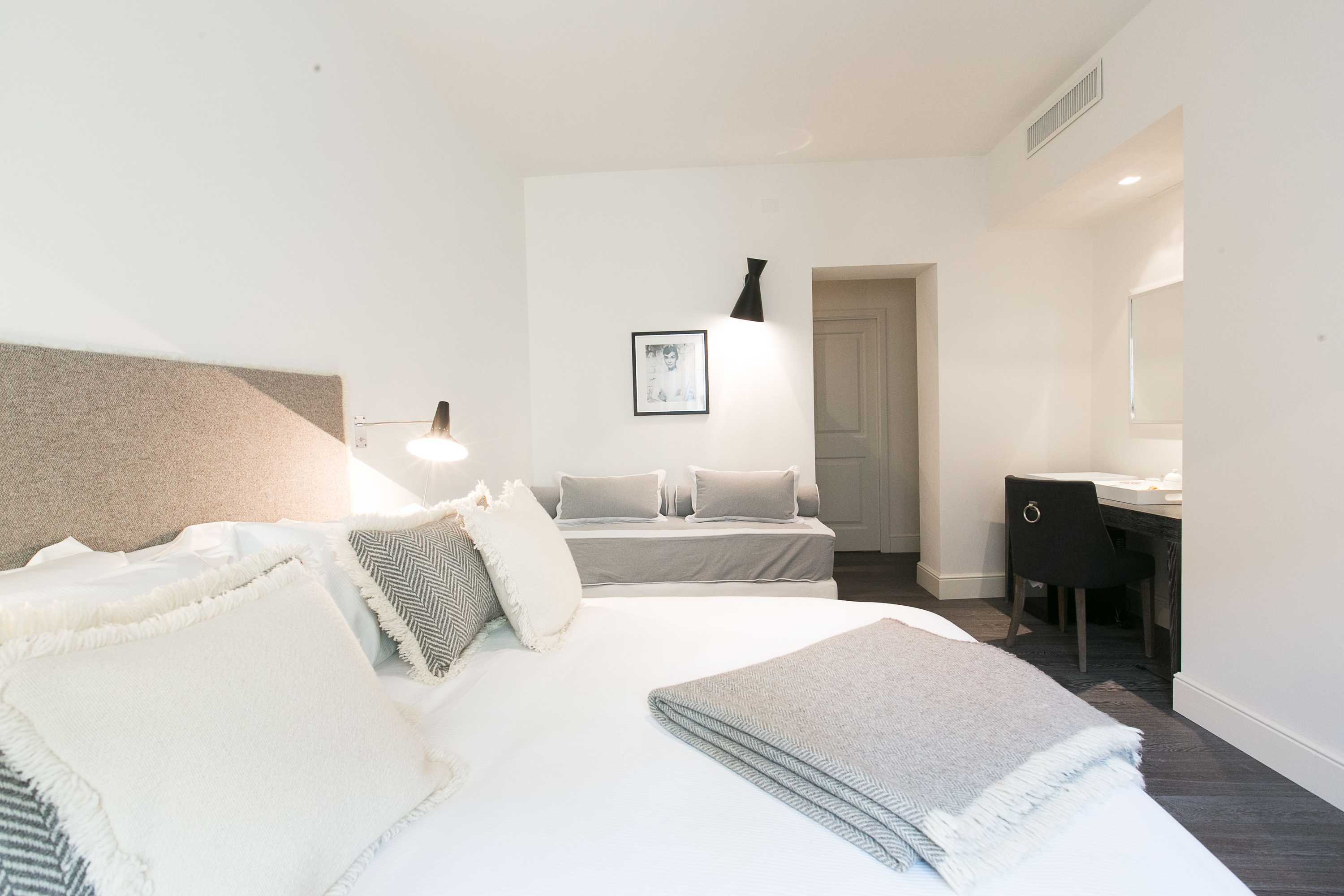 Gift card for Suite in Dimora Storica - Empoli Centro - Hall 5 Stelle Gift card for Suite in Dimora Storica - Empoli Centro - Hall 5 Stelle