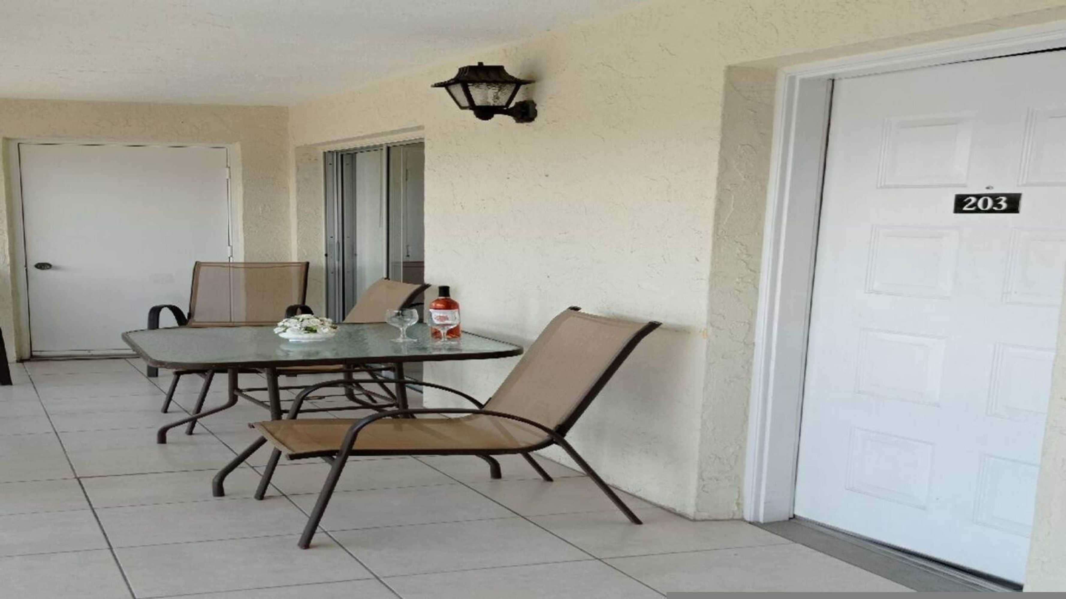 Gift card for Palm Manor Resort - Unit 6-203 Gift card for Palm Manor Resort - Unit 6-203