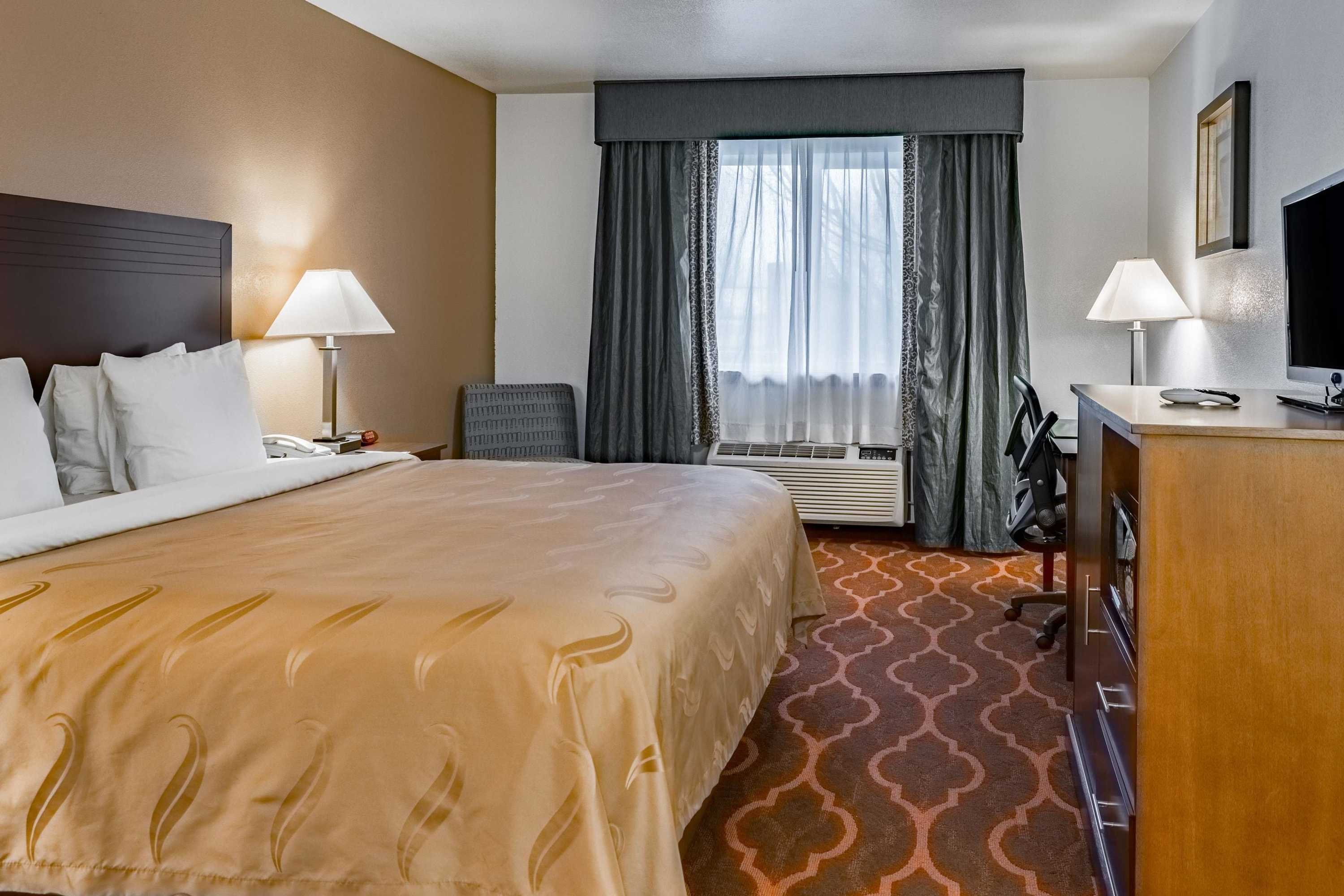 Gift card for Quality Inn & Suites Vancouver North Gift card for Quality Inn & Suites Vancouver North