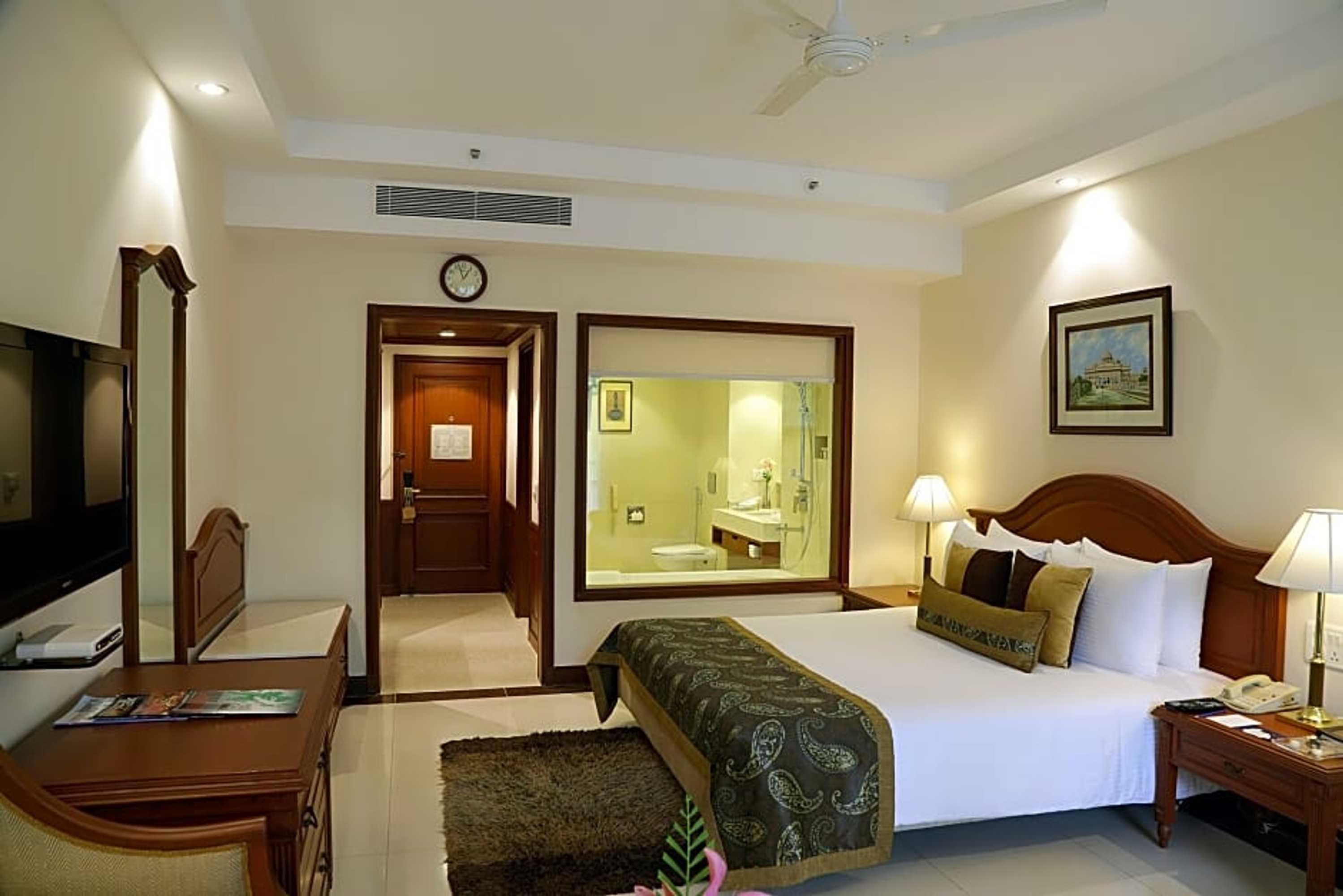 Gift card for Jaypee Palace Hotel & Convention Centre, Agra Gift card for Jaypee Palace Hotel & Convention Centre, Agra