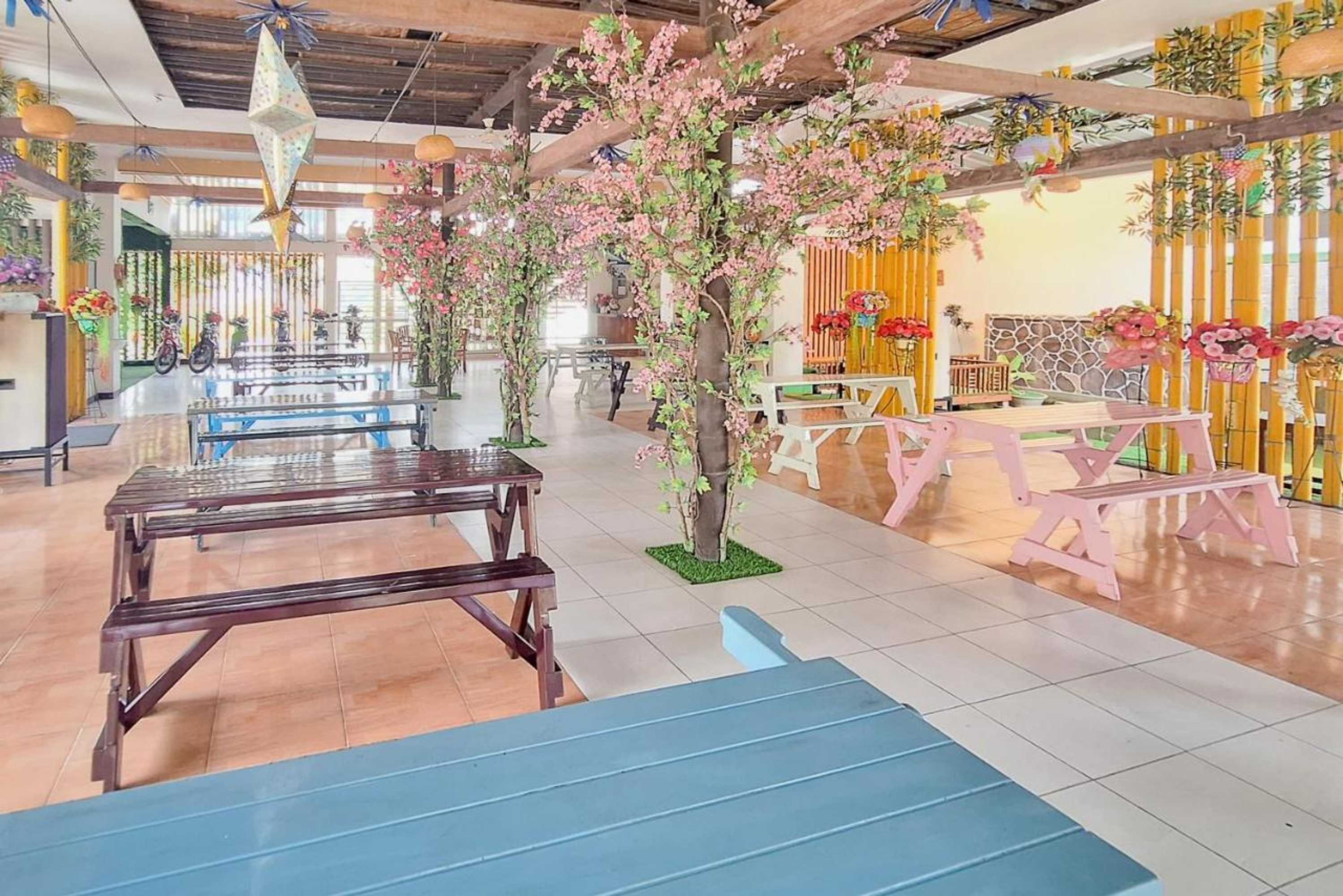 Gift card for Papa Kana Farm Mitra Reddoorz At Pacet Mojokerto