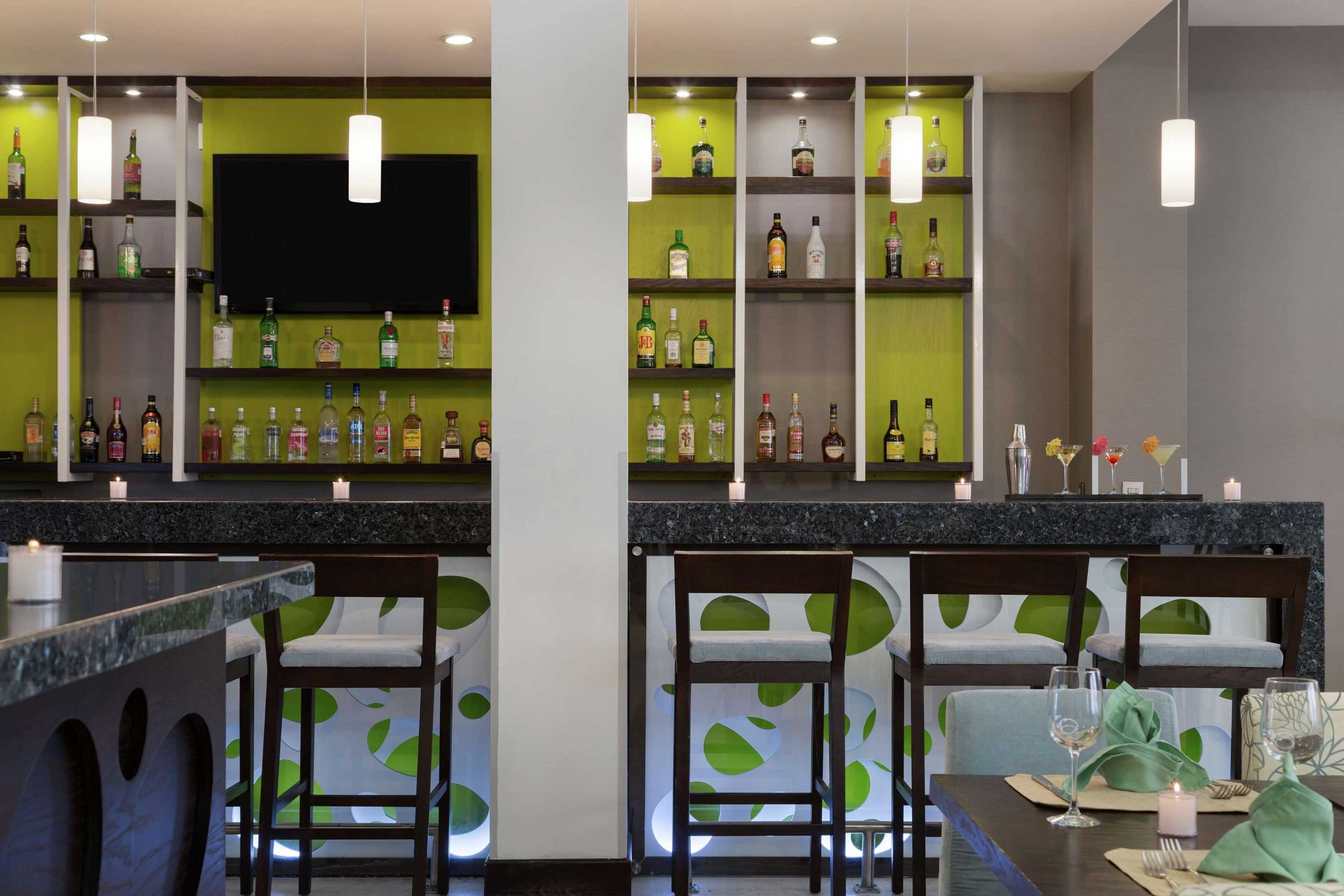 Gift card for Hilton Garden Inn Queretaro Gift card for Hilton Garden Inn Queretaro