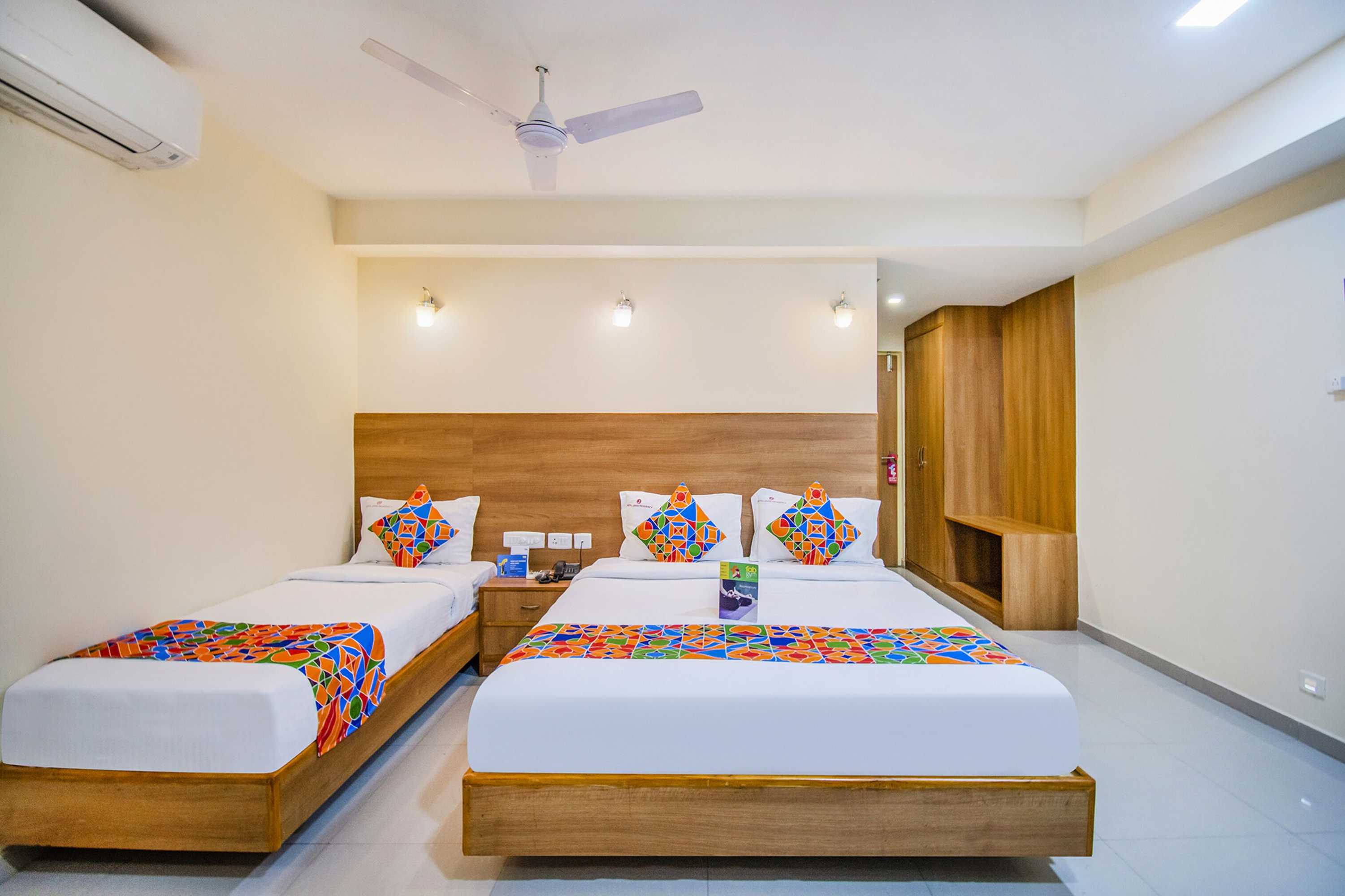 Gift card for Fabhotel Jansi Deluxe - Nr Gandhipuram Bus Stand Gift card for Fabhotel Jansi Deluxe - Nr Gandhipuram Bus Stand