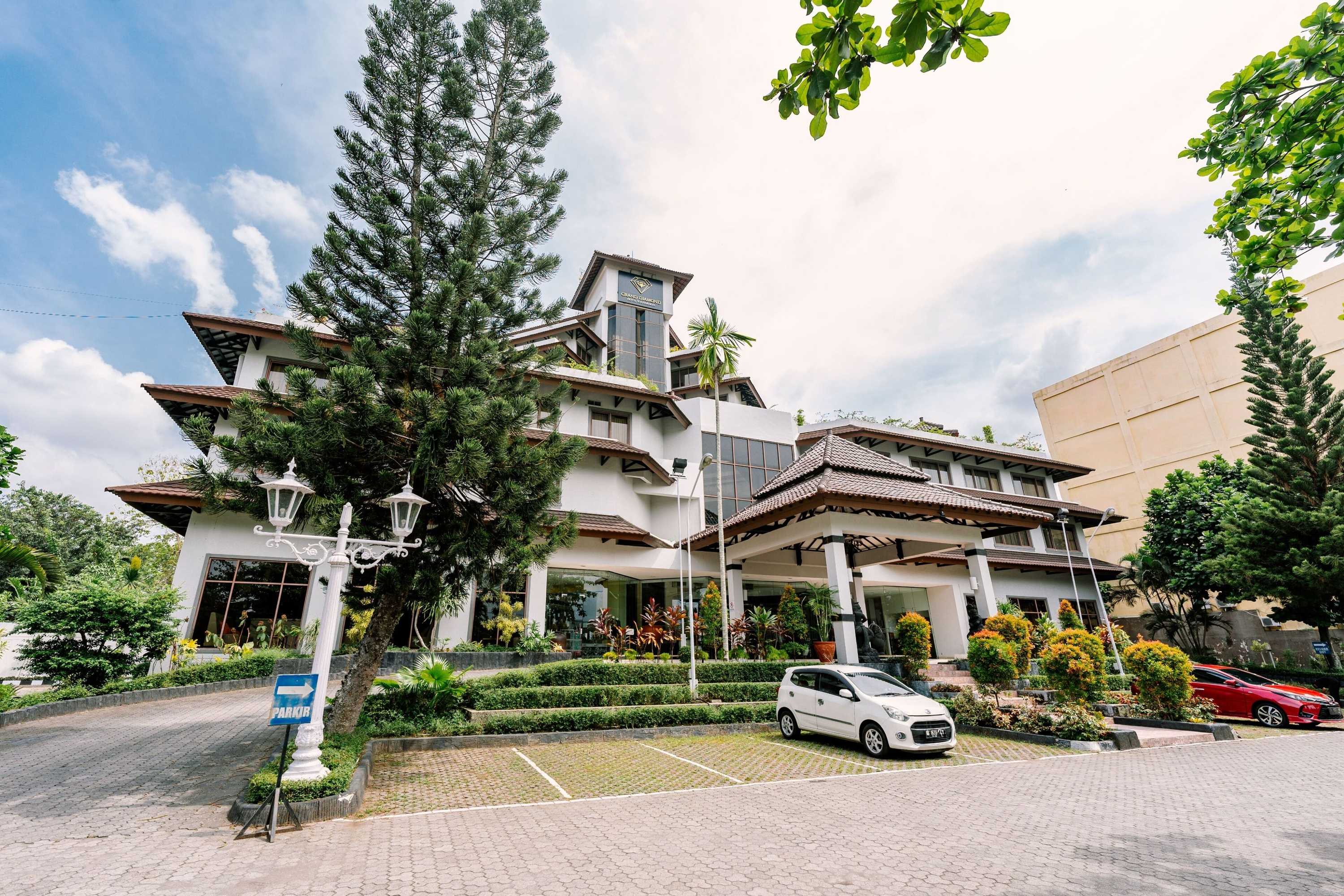 Gift card for Grand Diamond Hotel Yogyakarta Gift card for Grand Diamond Hotel Yogyakarta