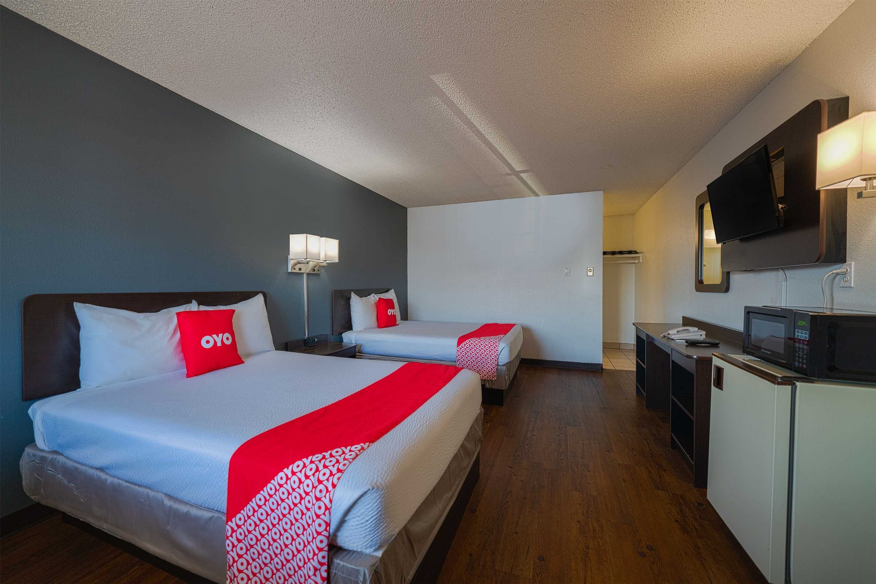 Gift card for Oyo Hotel St. Helens, OR Gift card for Oyo Hotel St. Helens, OR