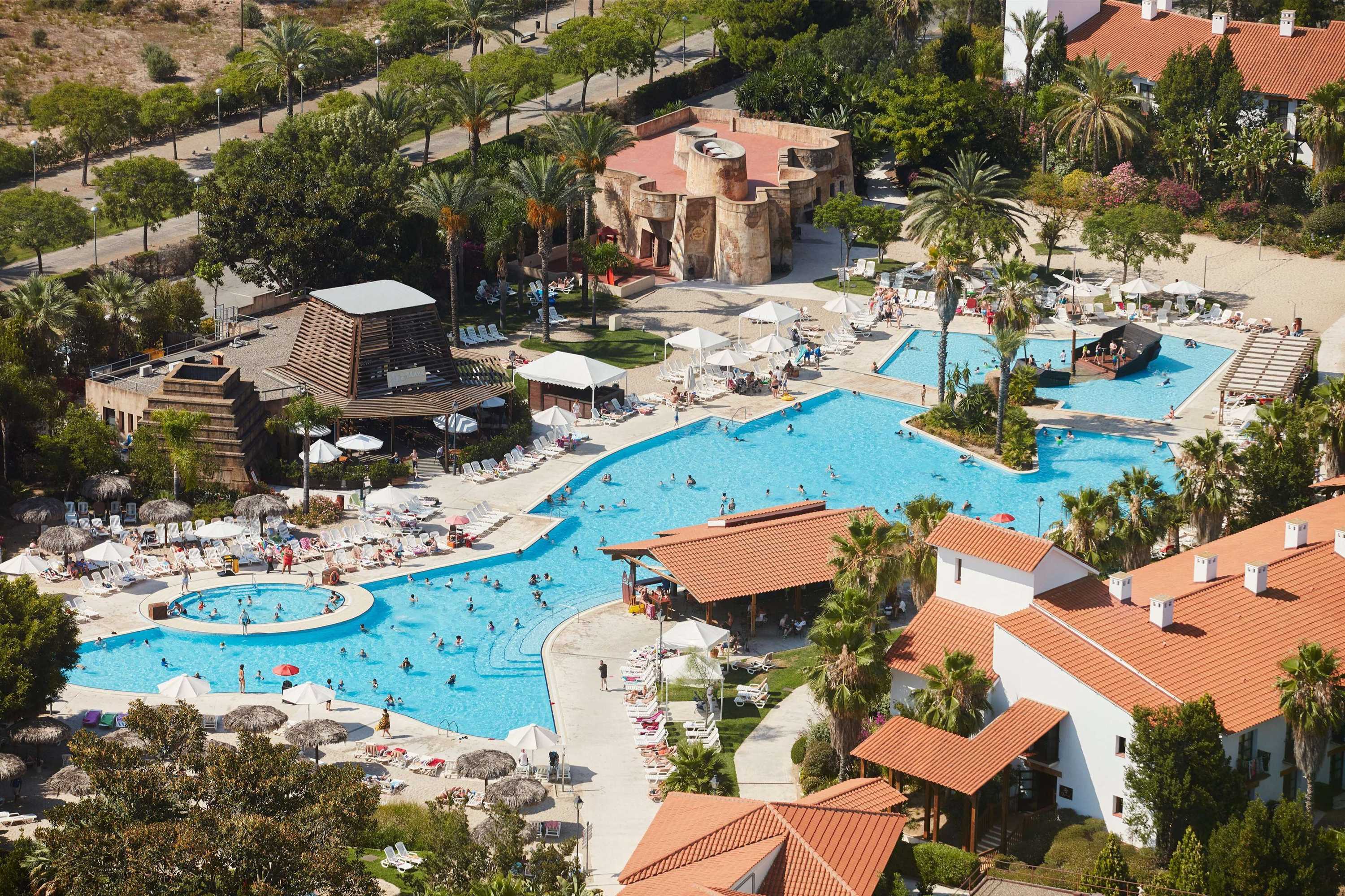 Gift card for Portaventura Hotel El Paso - Includes Unlimited Access to Portaventura Park & 1 Access to Ferrari Land Gift card for Portaventura Hotel El Paso - Includes Unlimited Access to Portaventura Park & 1 Access to Ferrari Land