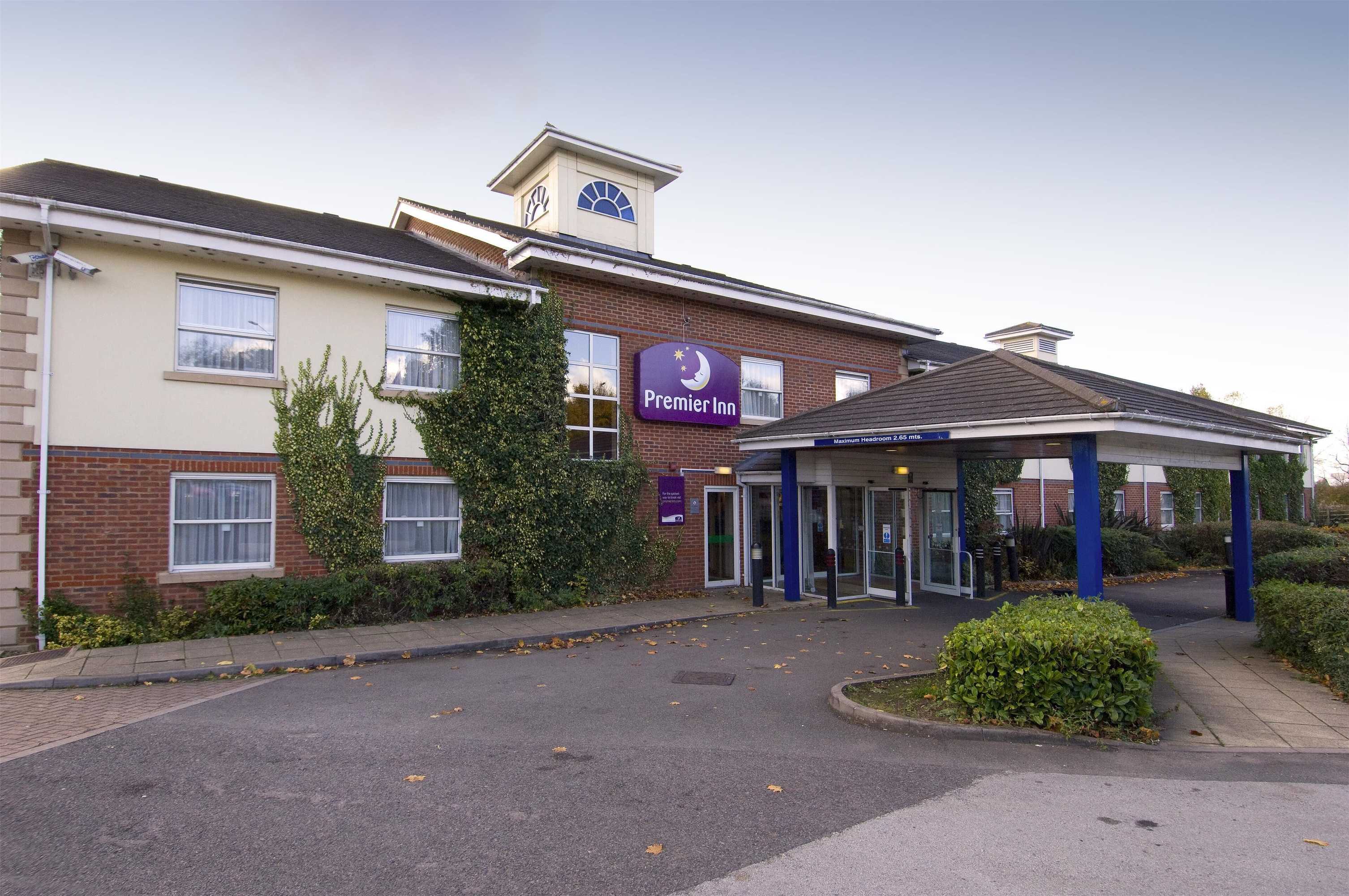 Gift card for Premier Inn Rugby North (newbold) Gift card for Premier Inn Rugby North (newbold)