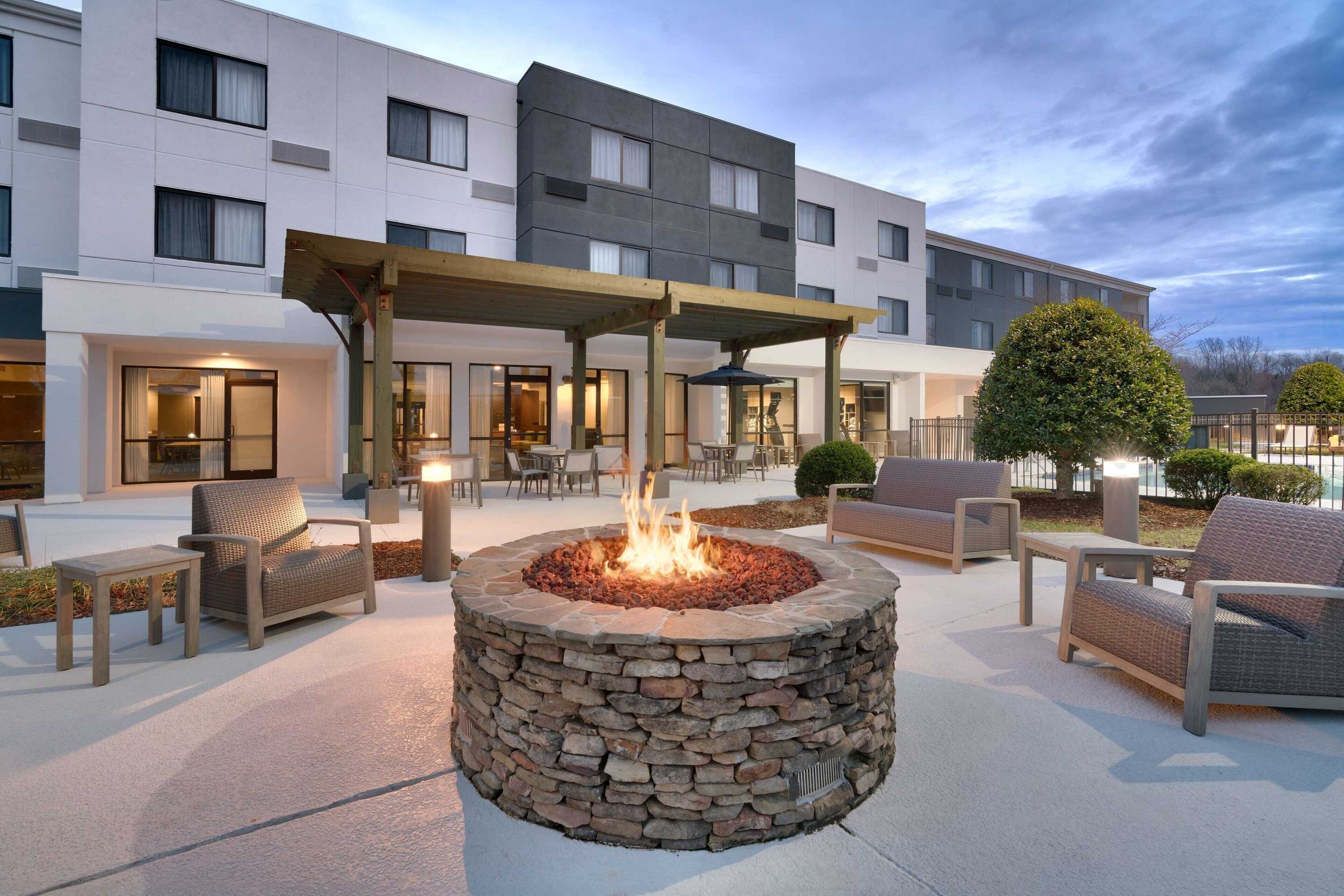 Gift card for Courtyard by Marriott Johnson City Gift card for Courtyard by Marriott Johnson City