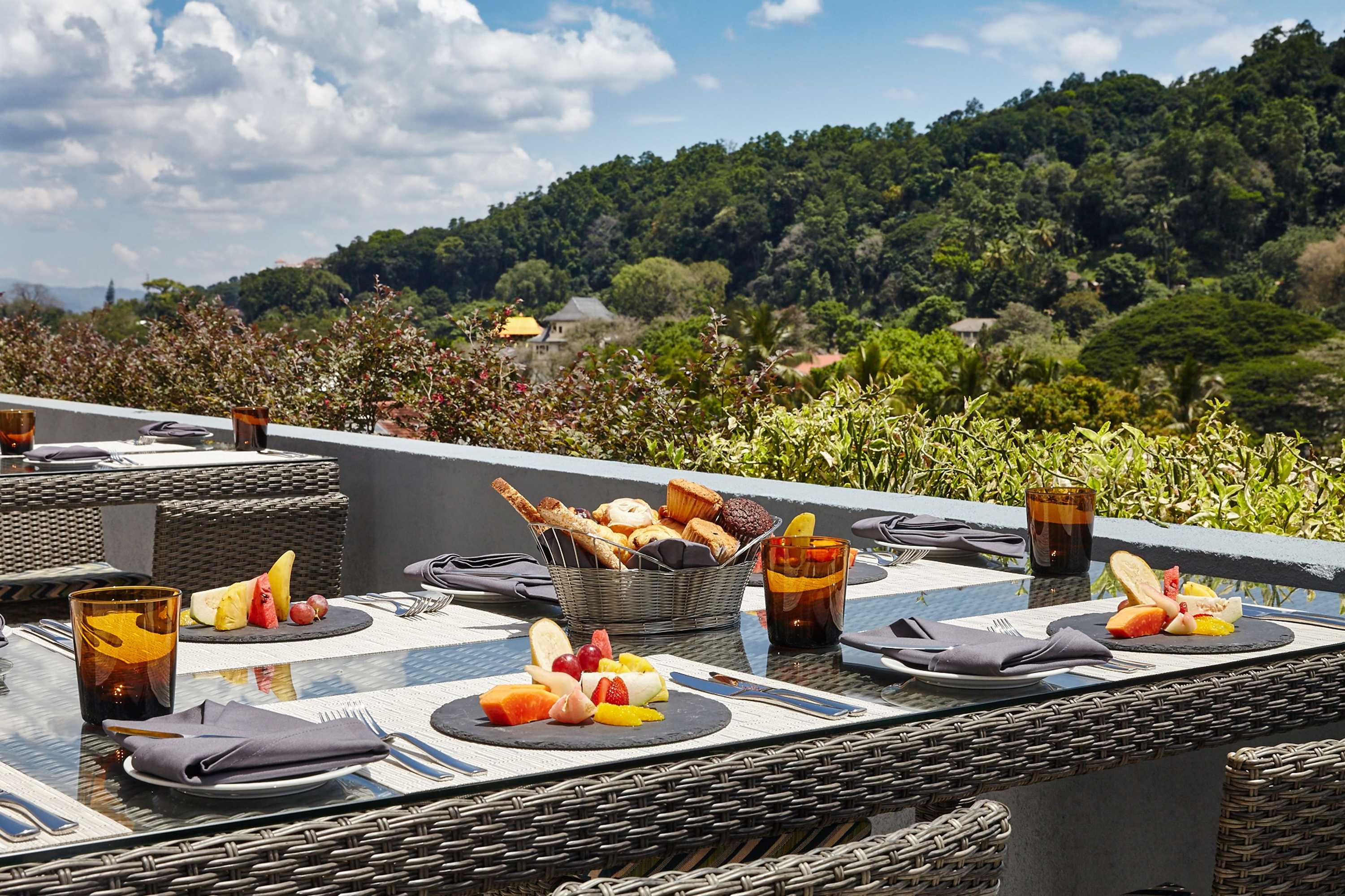 Gift card for Radisson Hotel Kandy Gift card for Radisson Hotel Kandy