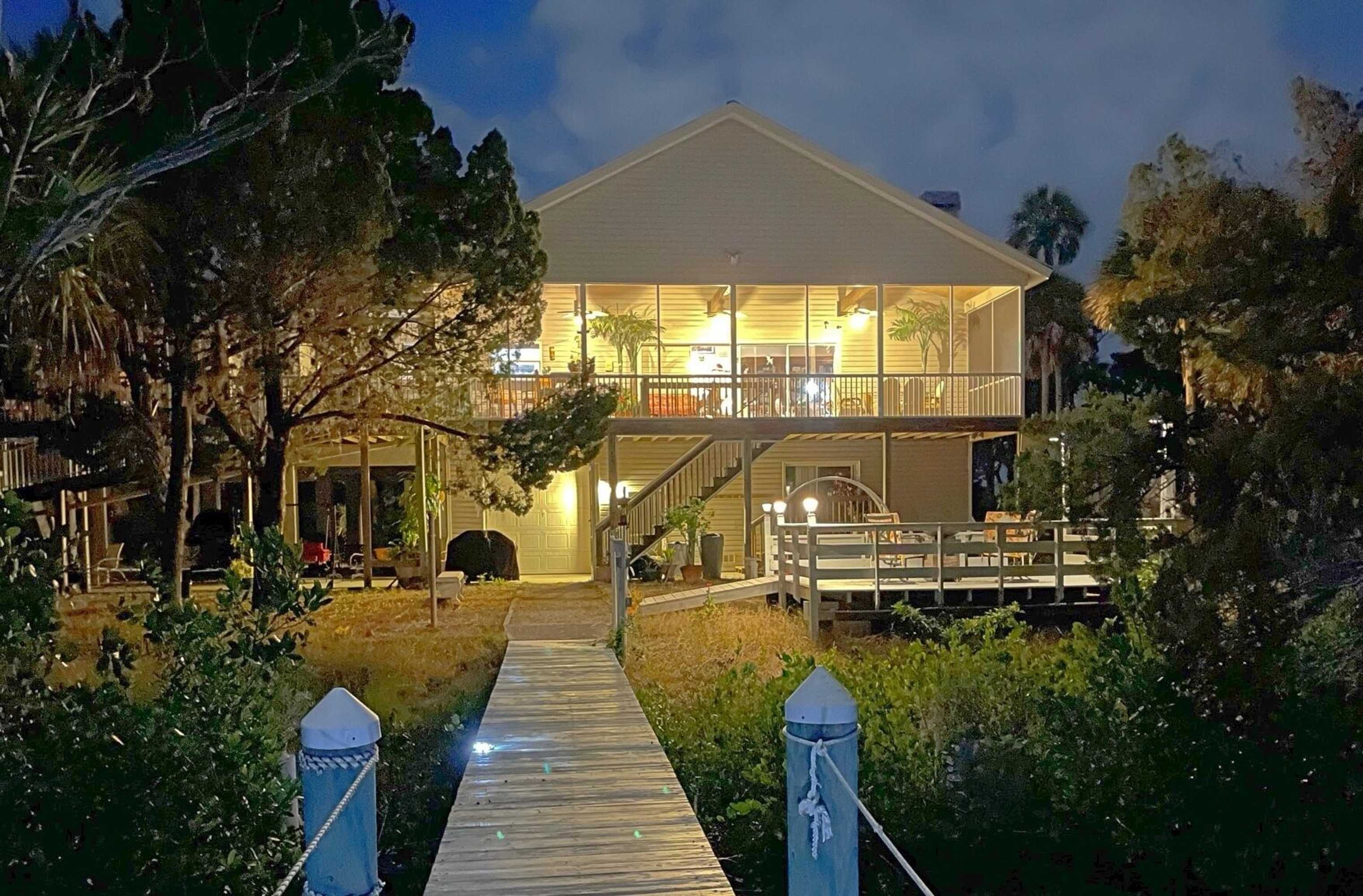 Gift card for Crystal River Lullaby B&b Gift card for Crystal River Lullaby B&b