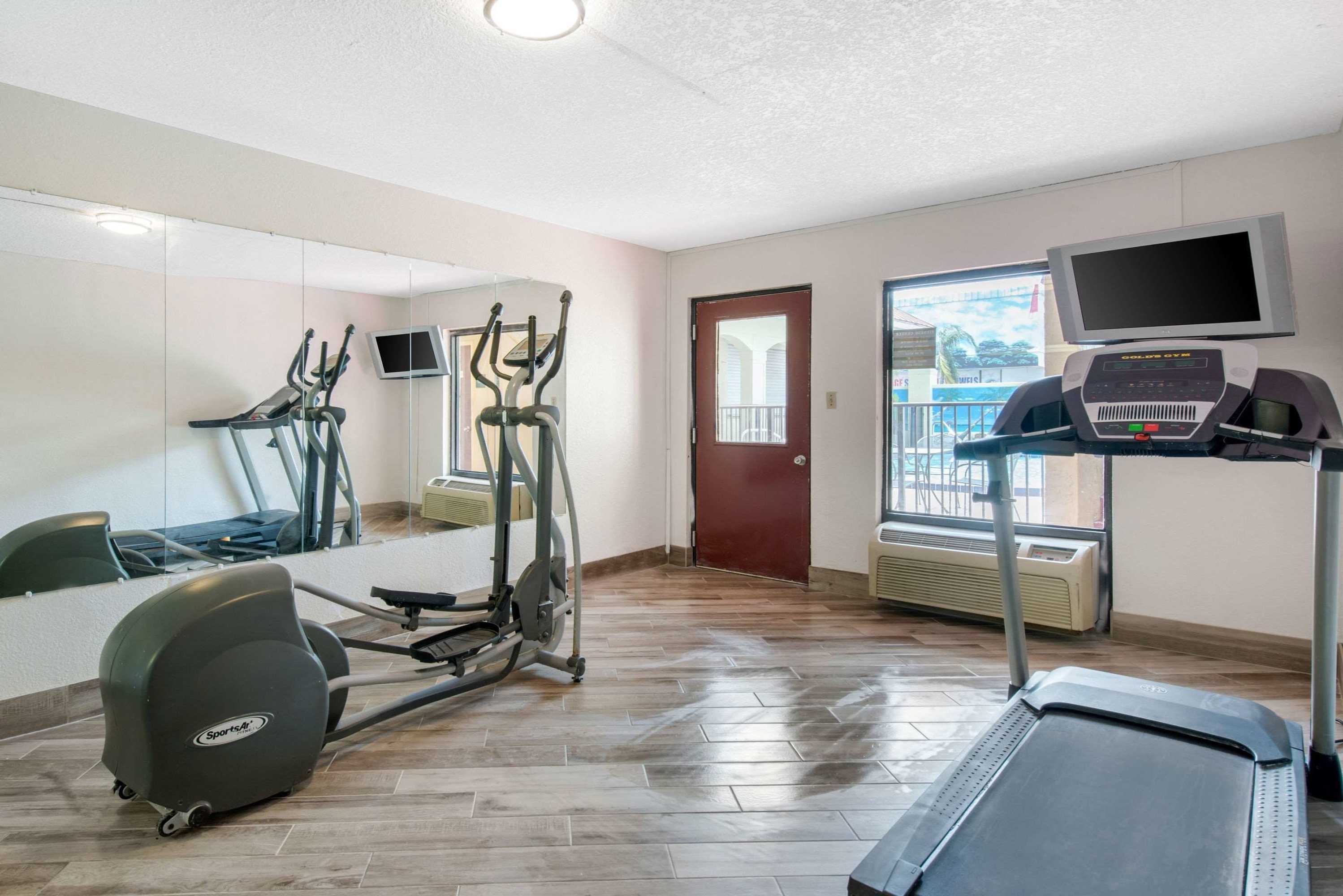 Gift card for Clarion Inn & Suites Kissimmee-Lake Buena Vista South Gift card for Clarion Inn & Suites Kissimmee-Lake Buena Vista South