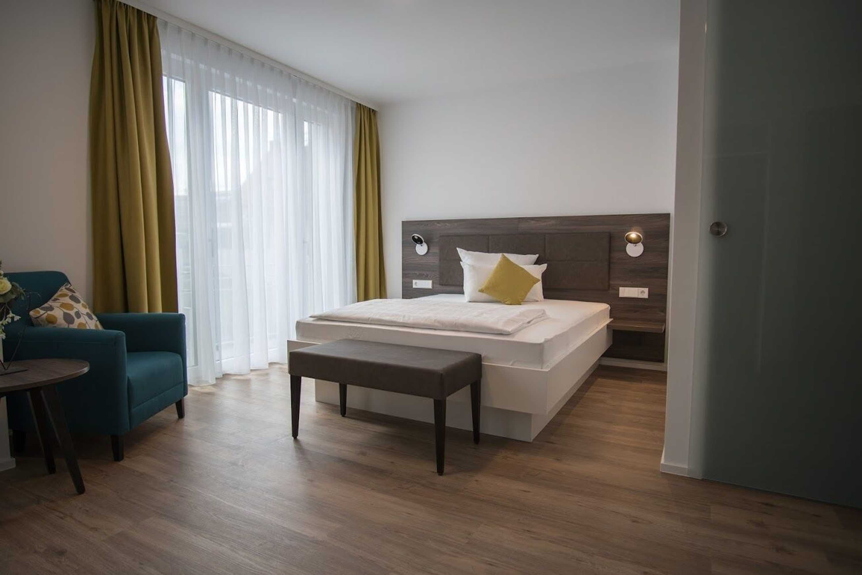 Gift card for Wo Der Hahn Kräht