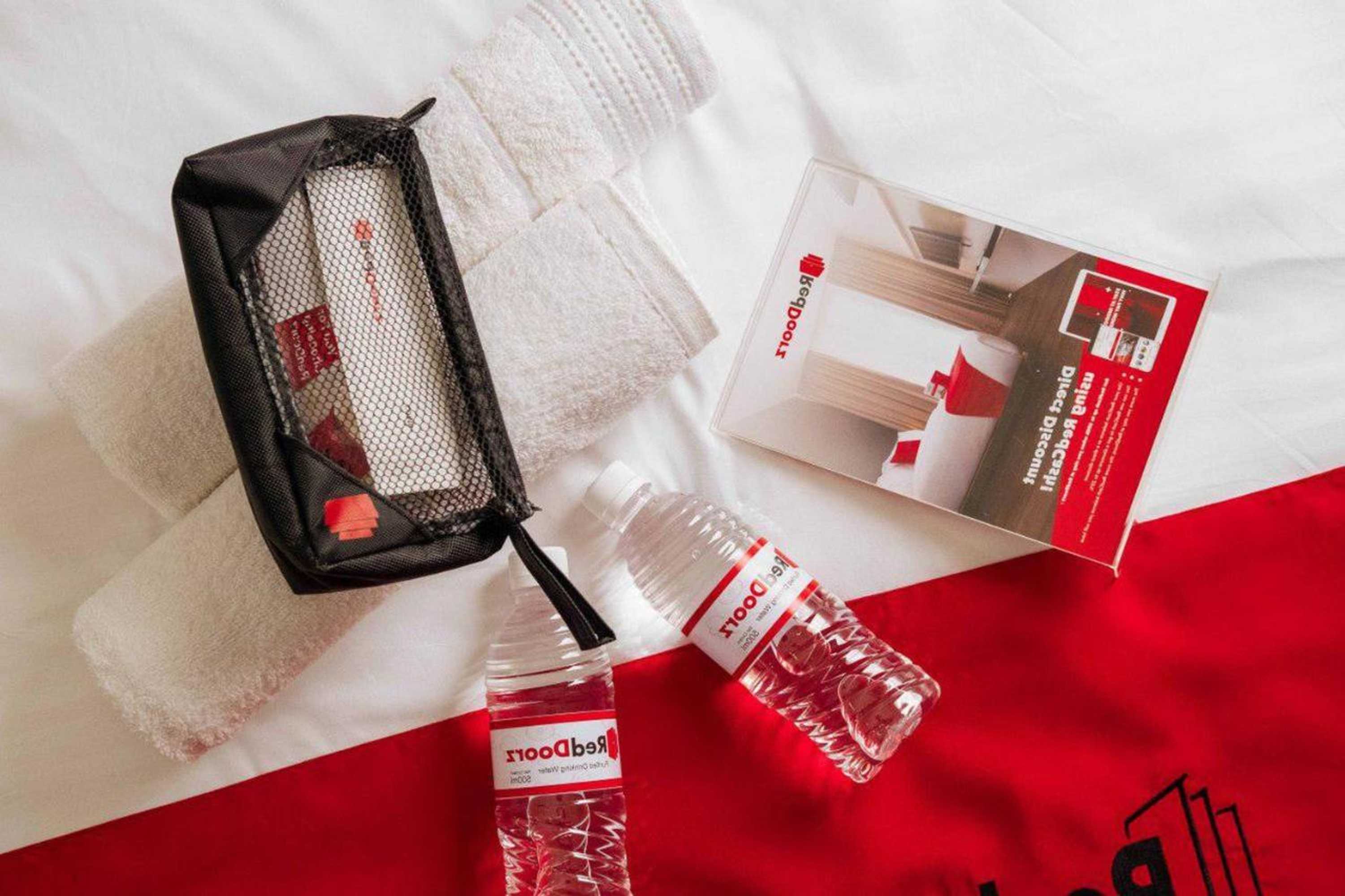 Gift card for Artayya Puri Homestay Near Terminal Purabaya Madiun Mitra Reddoorz