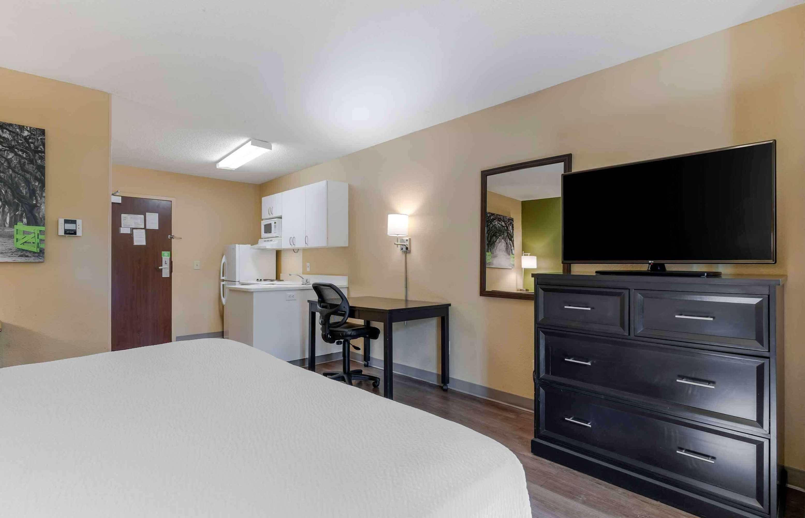 Gift card for Extended Stay America Select Suites Chicago Naperville West
