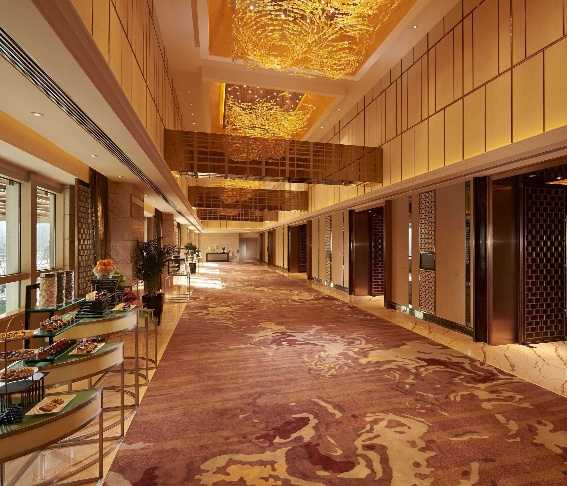 Gift card for Hilton Zhengzhou Gift card for Hilton Zhengzhou