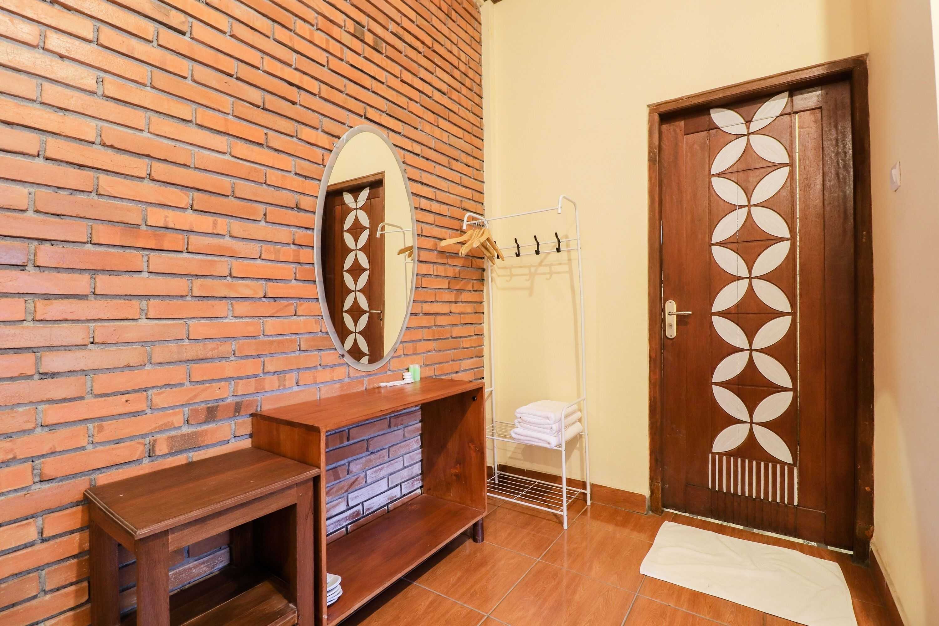 Gift card for Hotel Ndalem Ayem