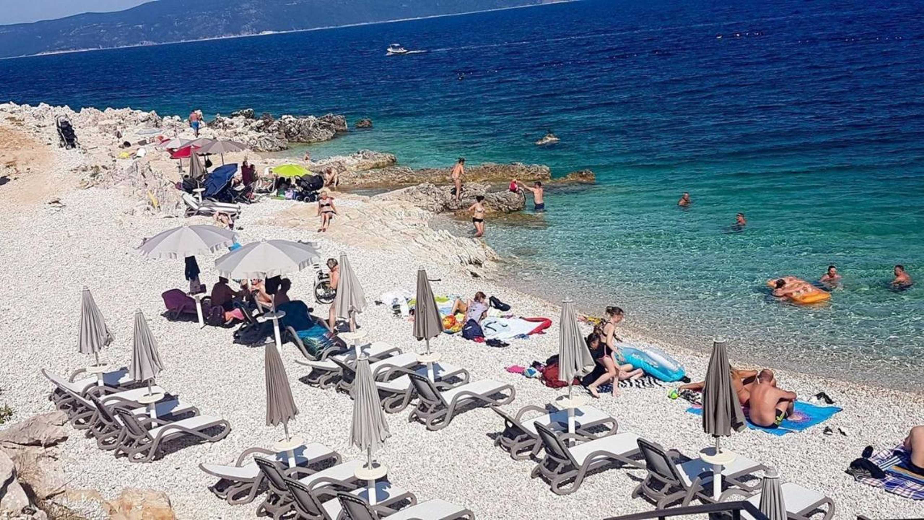 Gift card for House Dean