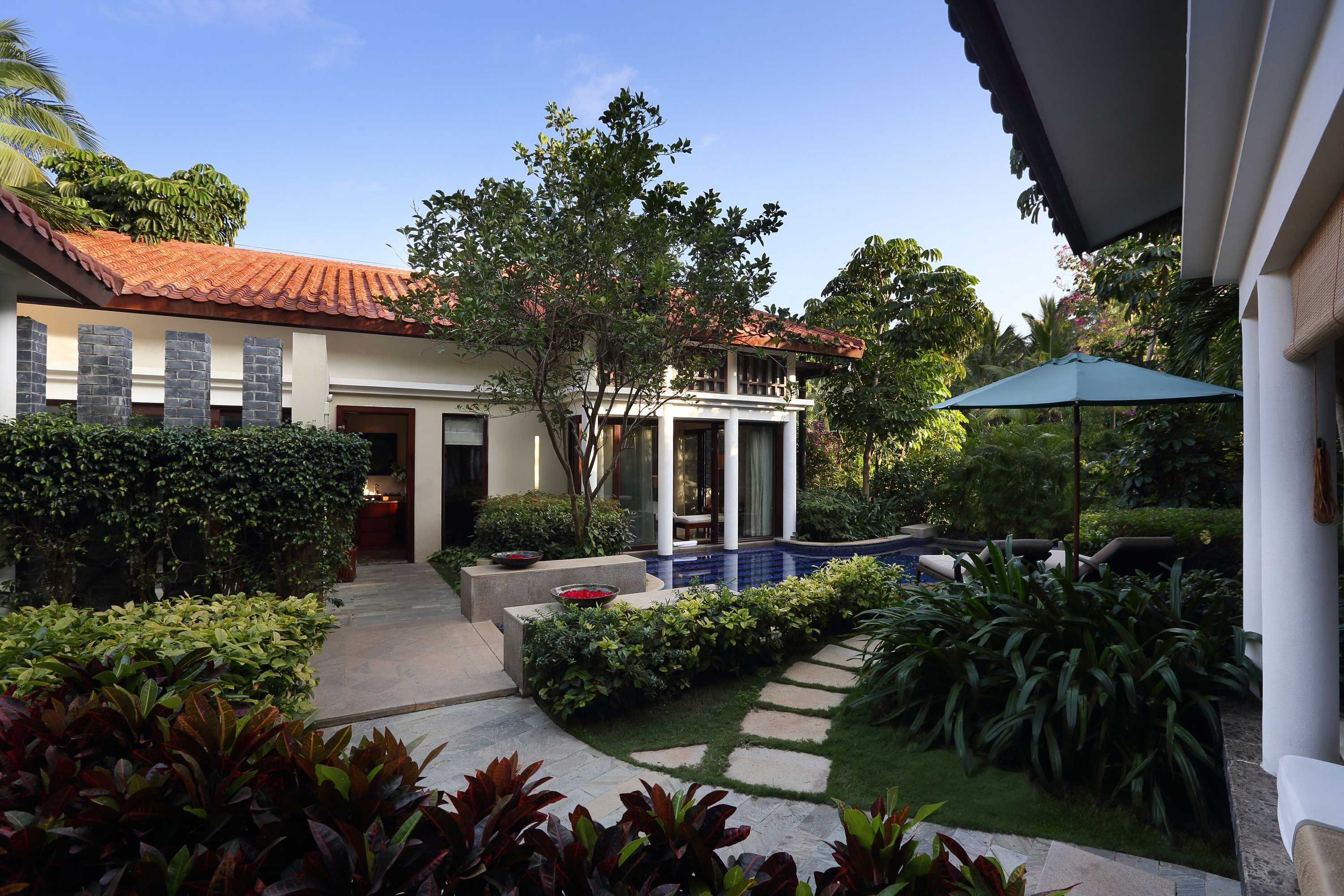 Gift card for Banyan Tree Sanya - Private Beach, Breakfast to 1pm Gift card for Banyan Tree Sanya - Private Beach, Breakfast to 1pm