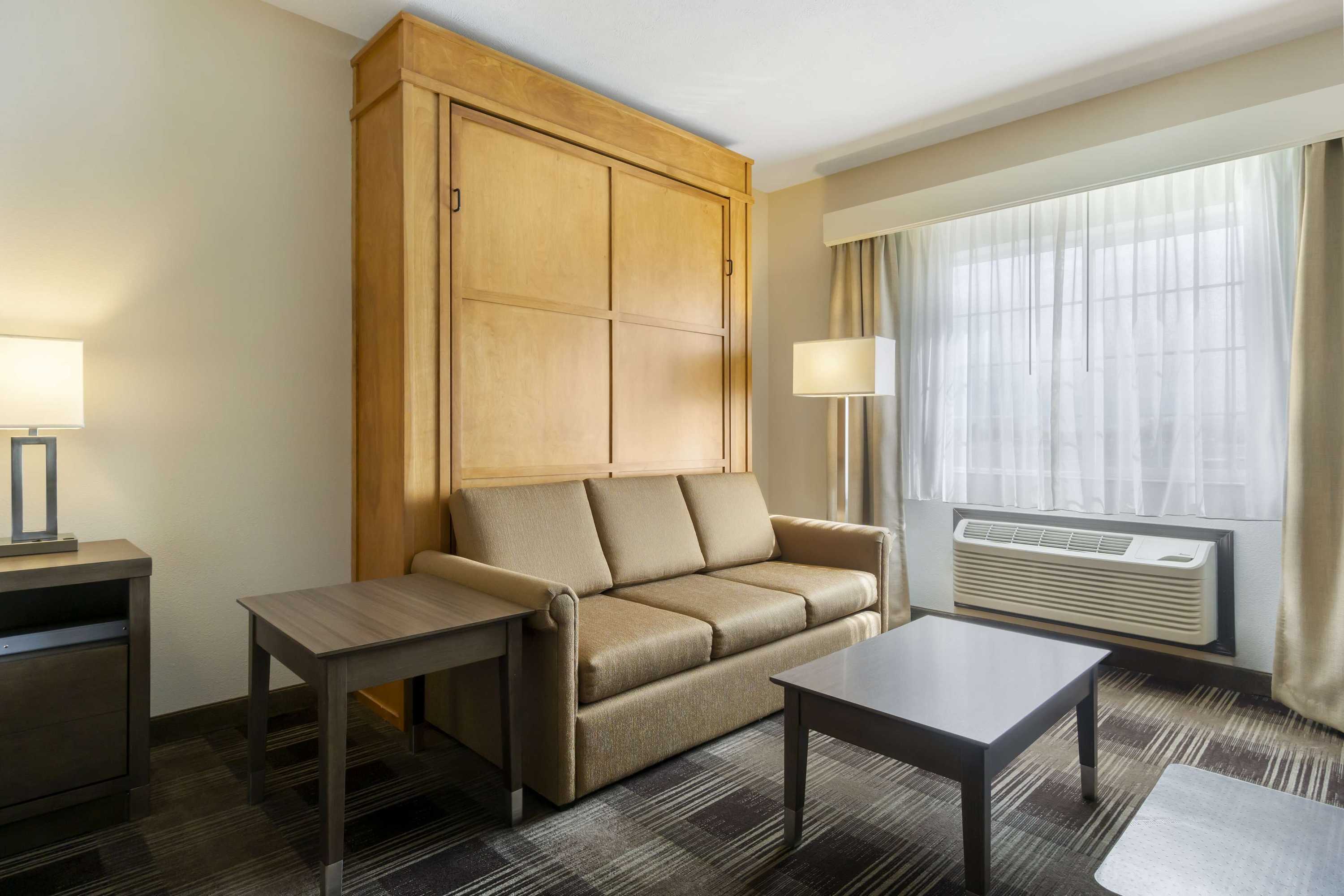 Gift card for Best Western Plus The Inn at Horse Heaven Gift card for Best Western Plus The Inn at Horse Heaven