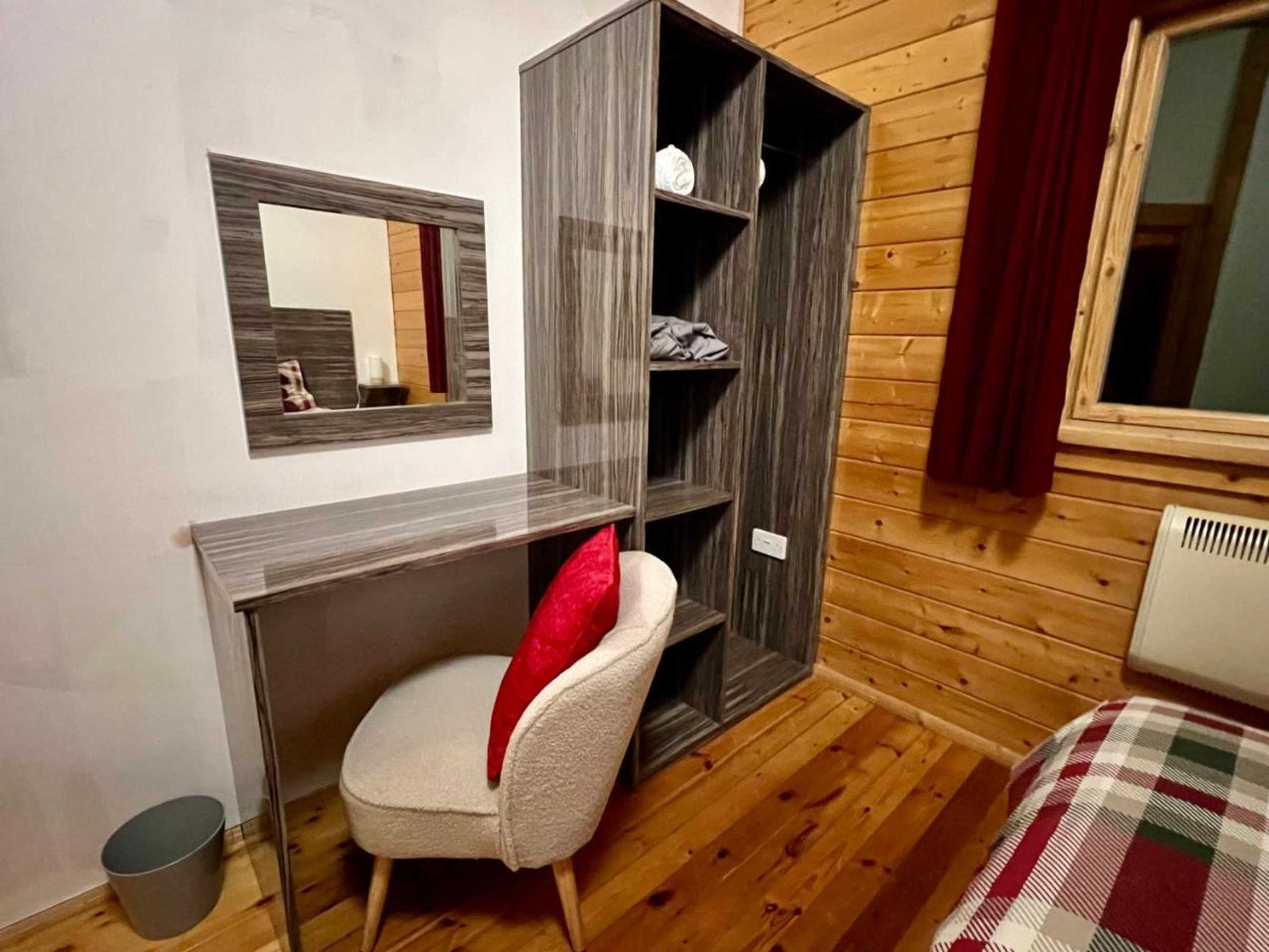 Gift card for Tufty Lodge, Lake Pochard Lodge 9