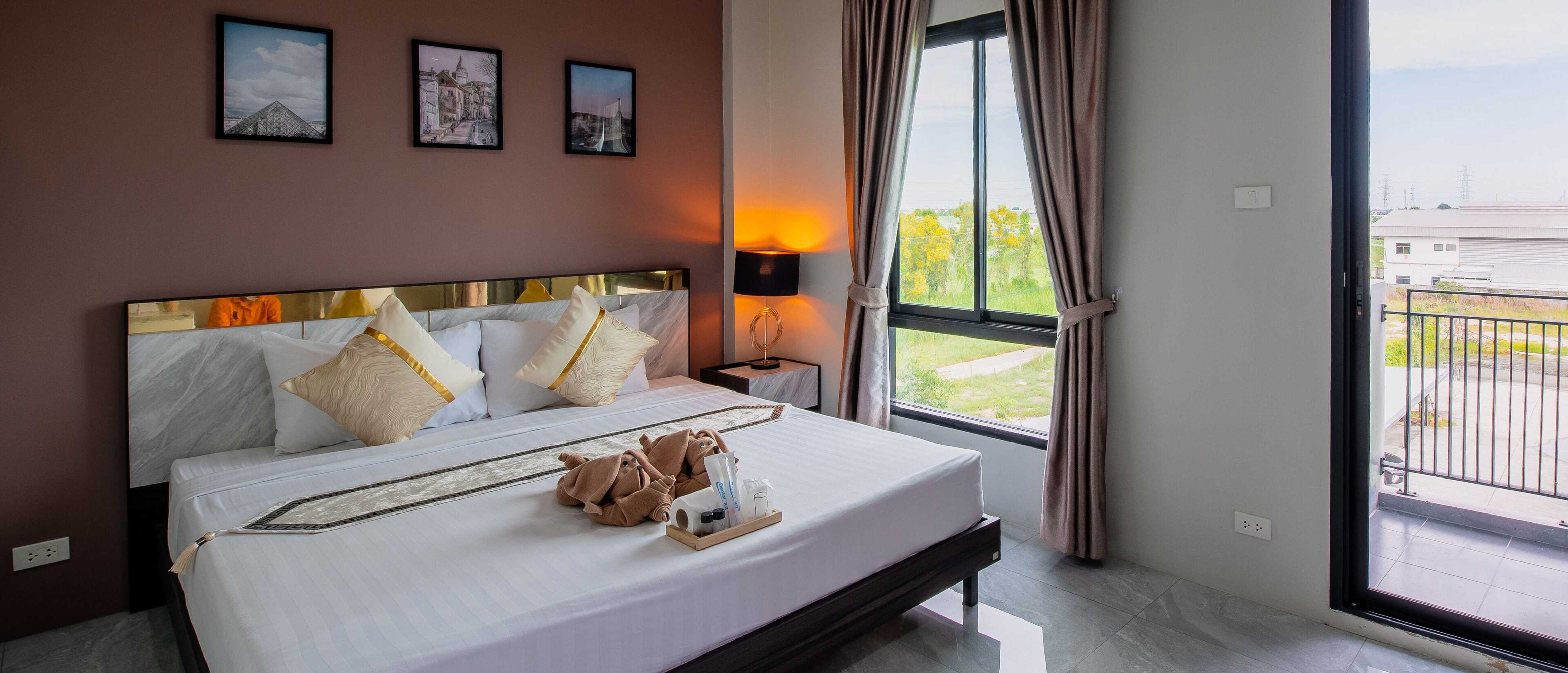 Gift card for The Living Hotel Samutprakan Gift card for The Living Hotel Samutprakan