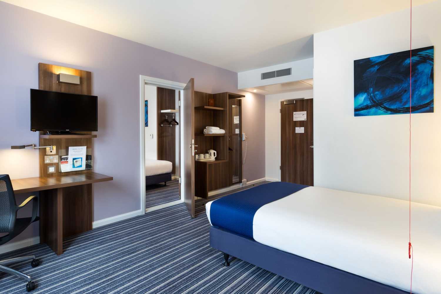 Gift card for Holiday Inn Express Colchester by Ihg