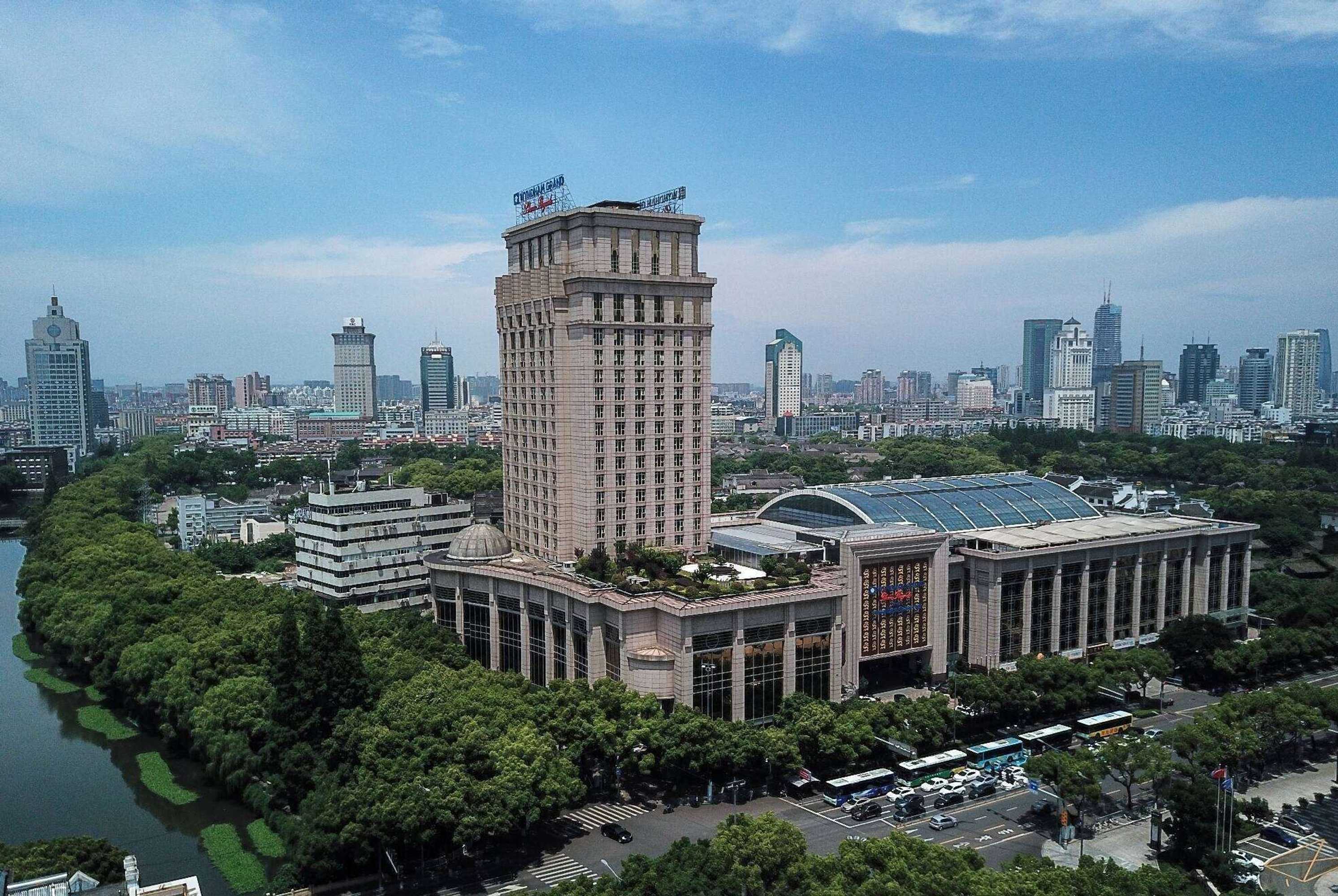Gift card for Wyndham Grand Plaza Royale Ningbo Gift card for Wyndham Grand Plaza Royale Ningbo