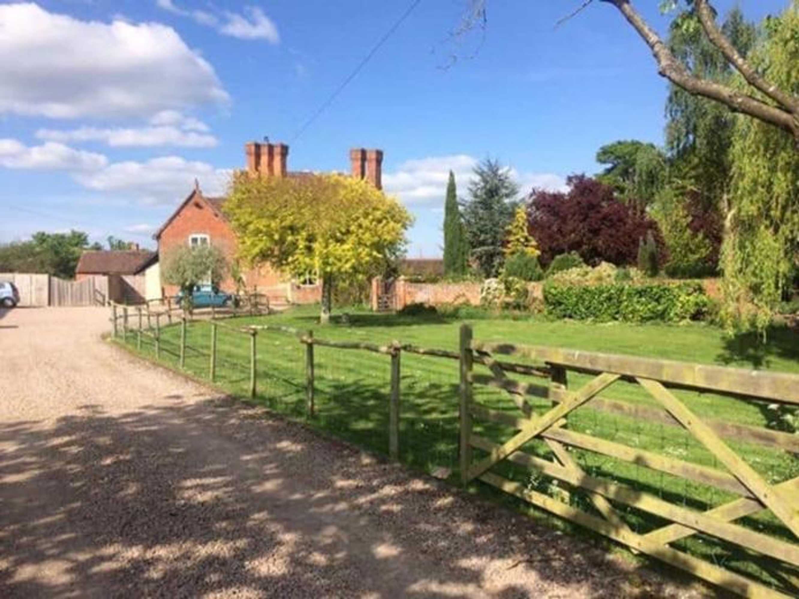 Gift card for Gilberts End Farm - B&b