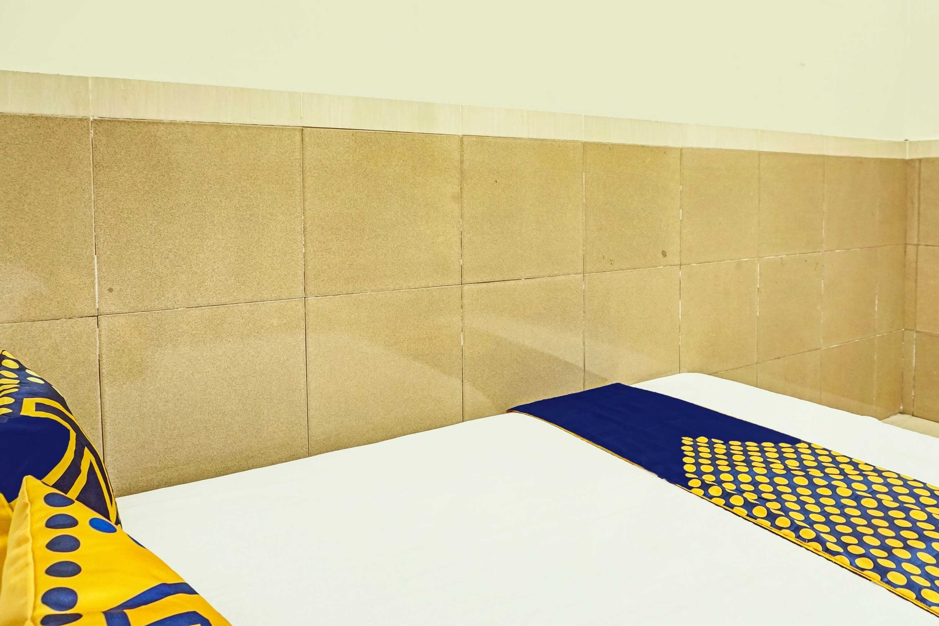 Gift card for Oyo Life  92393 Namimart Syariah 1