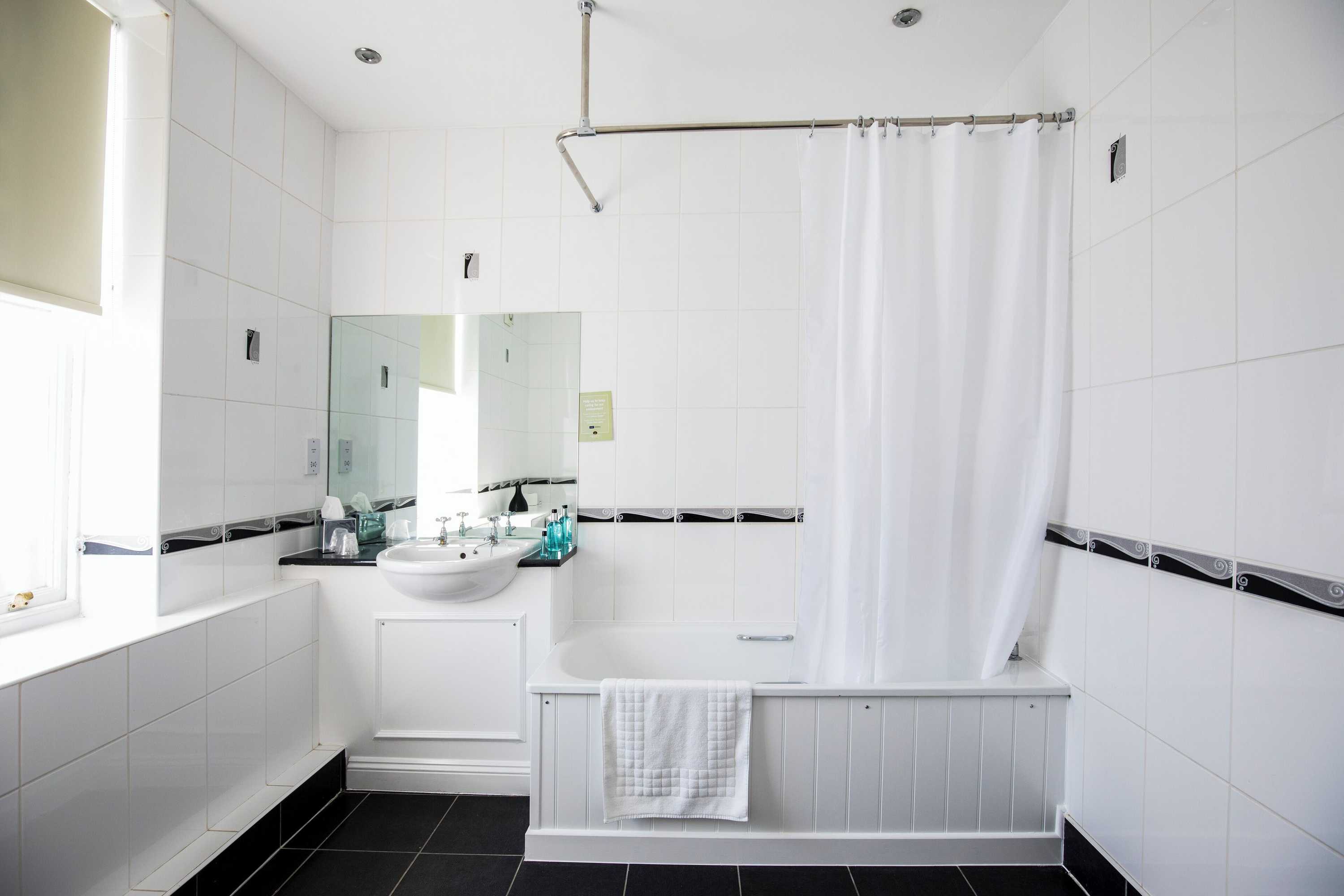 Gift card for White Lion Royal Hotel Gift card for White Lion Royal Hotel