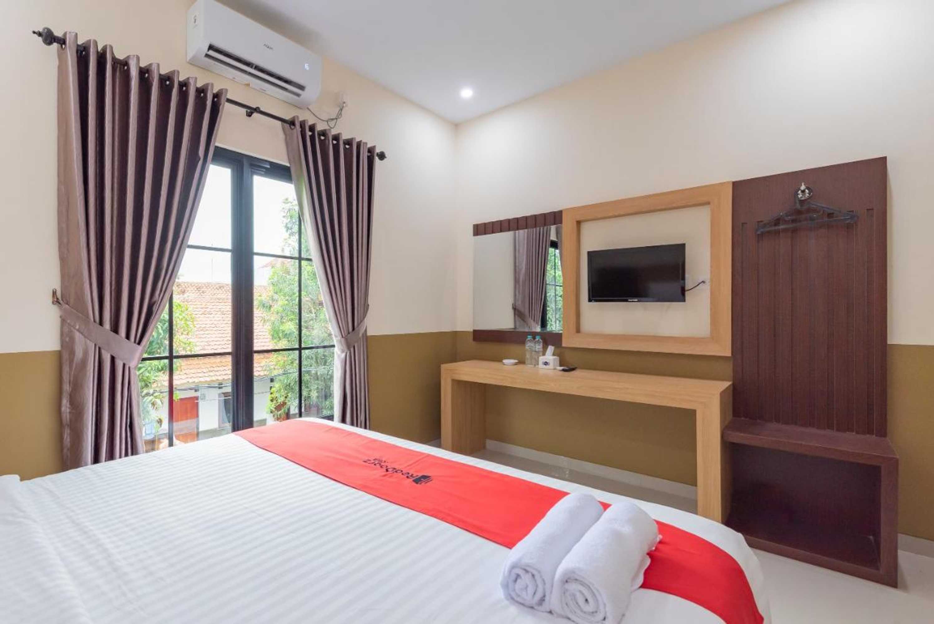 Gift card for Reddoorz Plus @ La Asiana Guest House