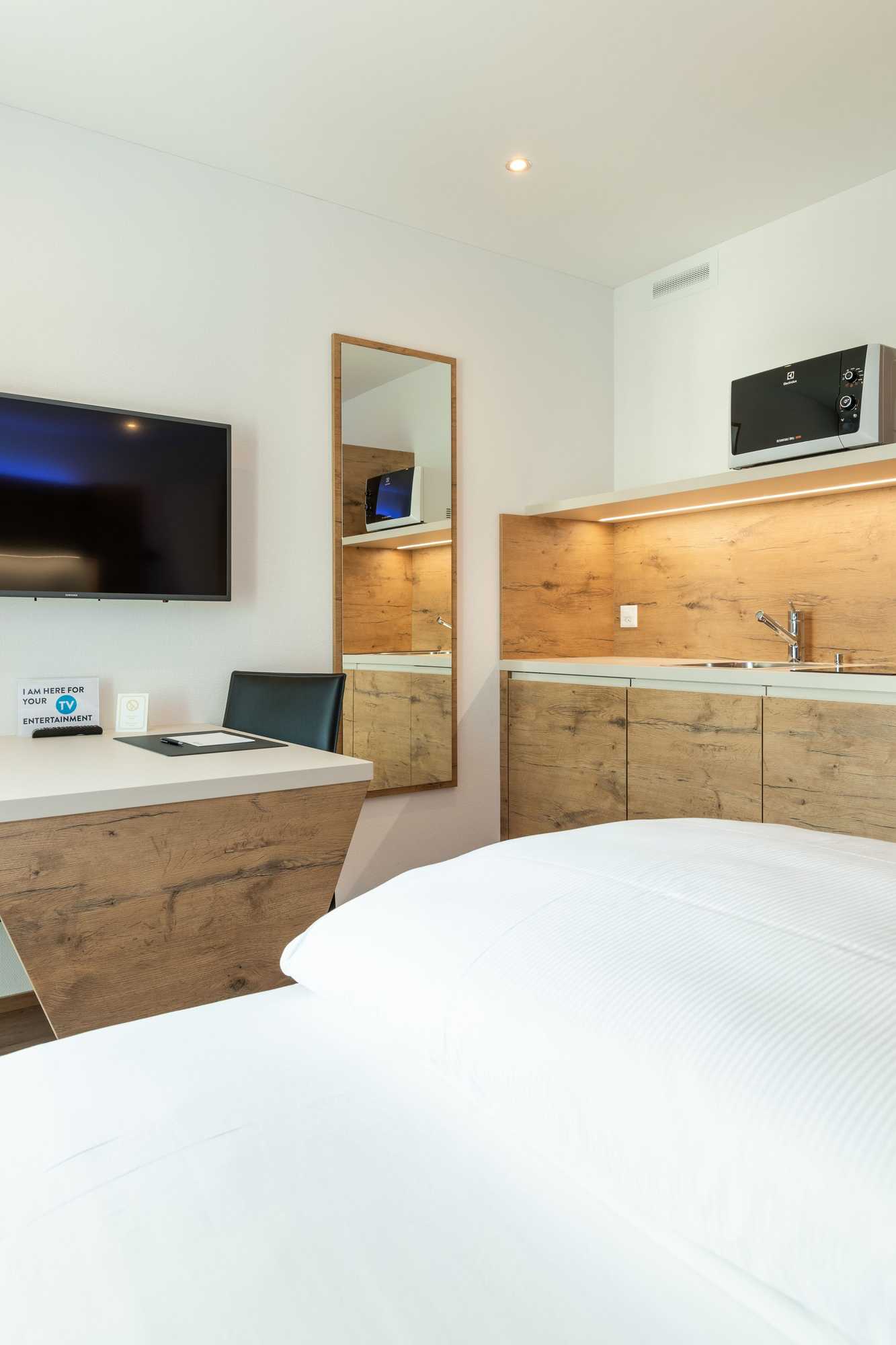 Gift card for Trip Inn Jet Hotel Zürich Airport Gift card for Trip Inn Jet Hotel Zürich Airport