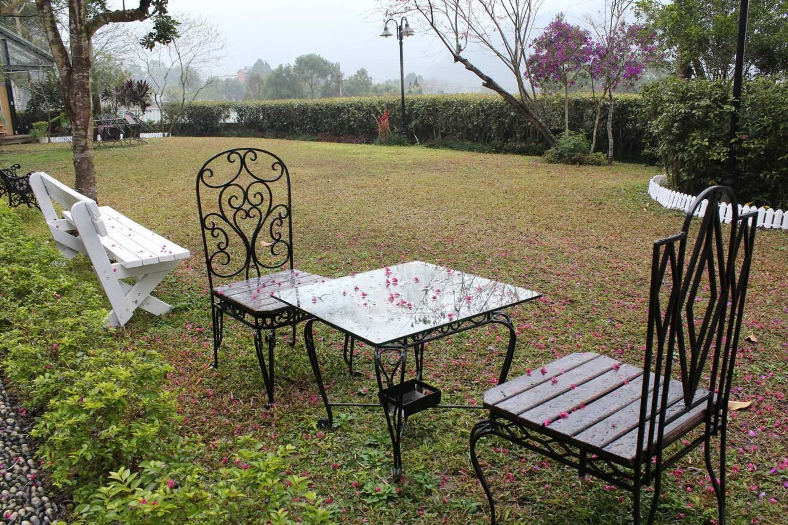 Gift card for Red Brick Villas