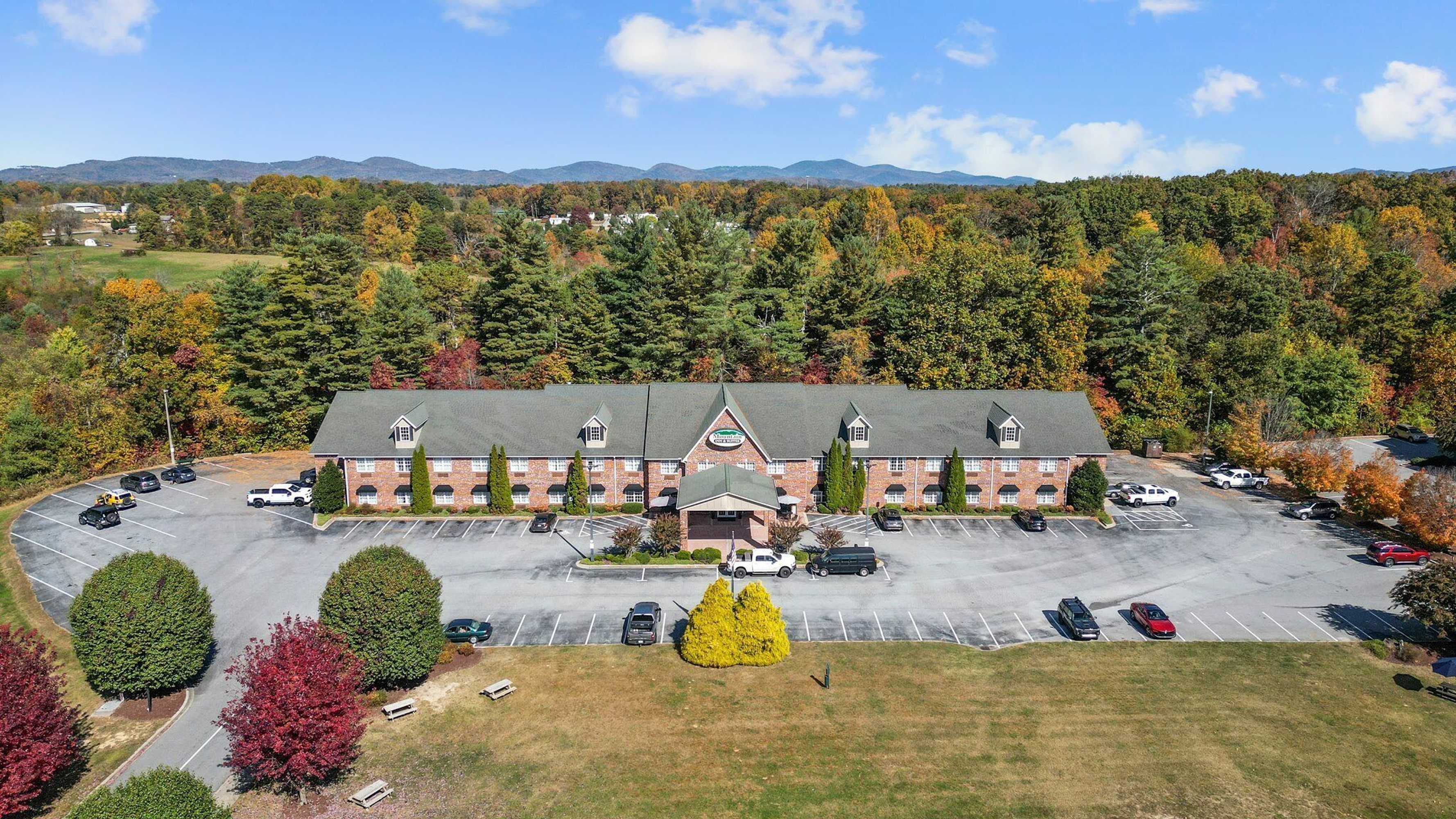 Gift card for Mountain Inn & Suites Gift card for Mountain Inn & Suites