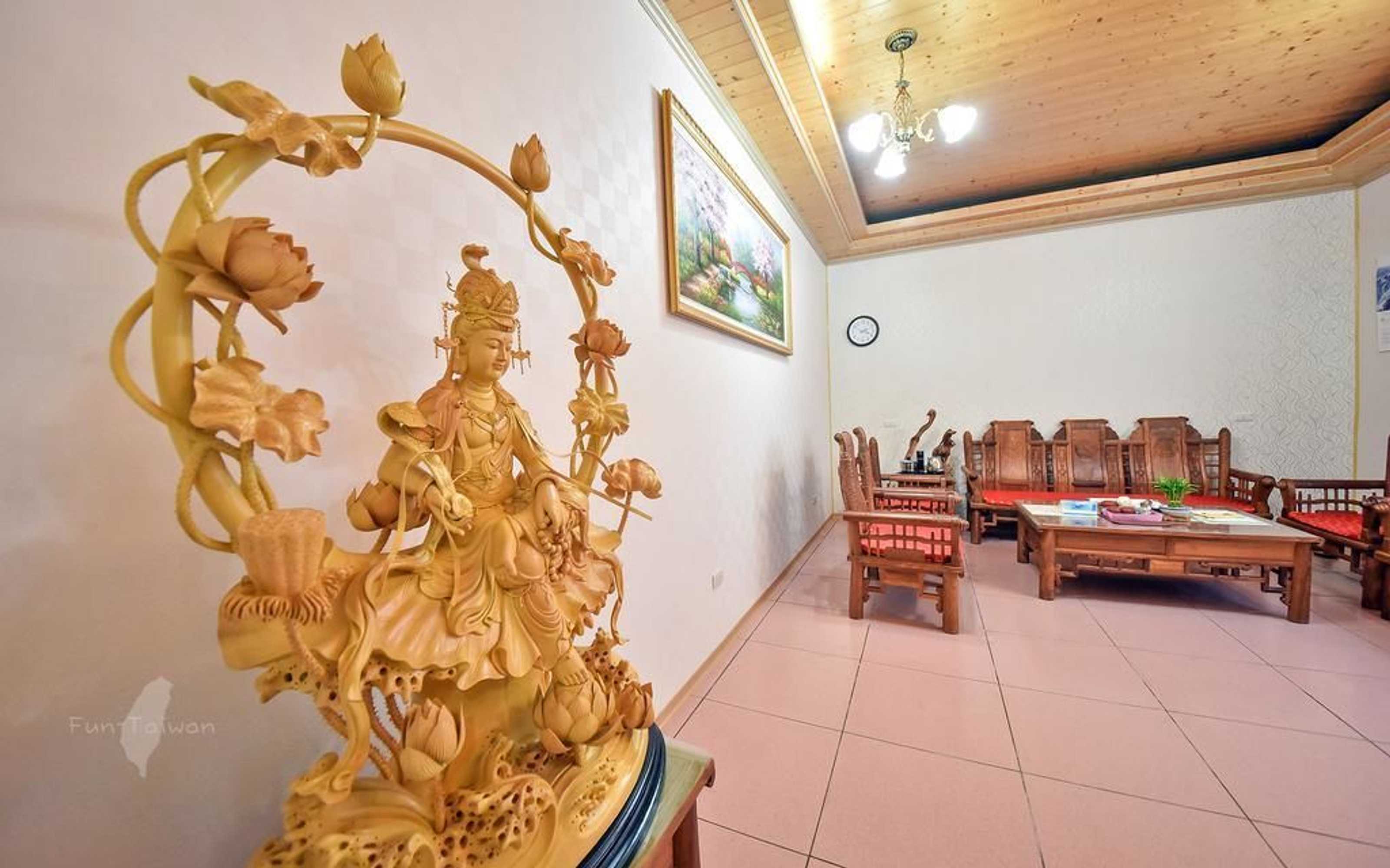 Gift card for Hillside Plot Inn