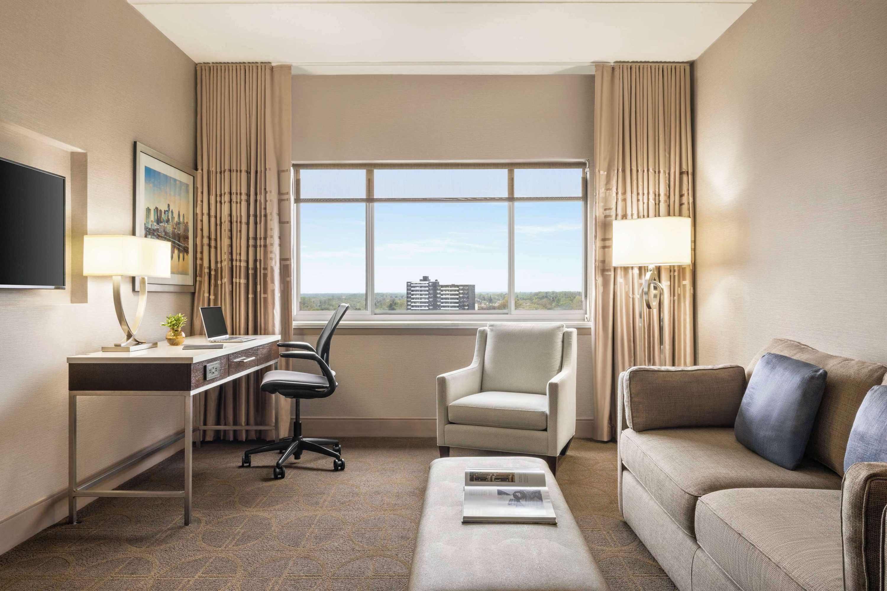Gift card for Hilton Philadelphia City Avenue Gift card for Hilton Philadelphia City Avenue