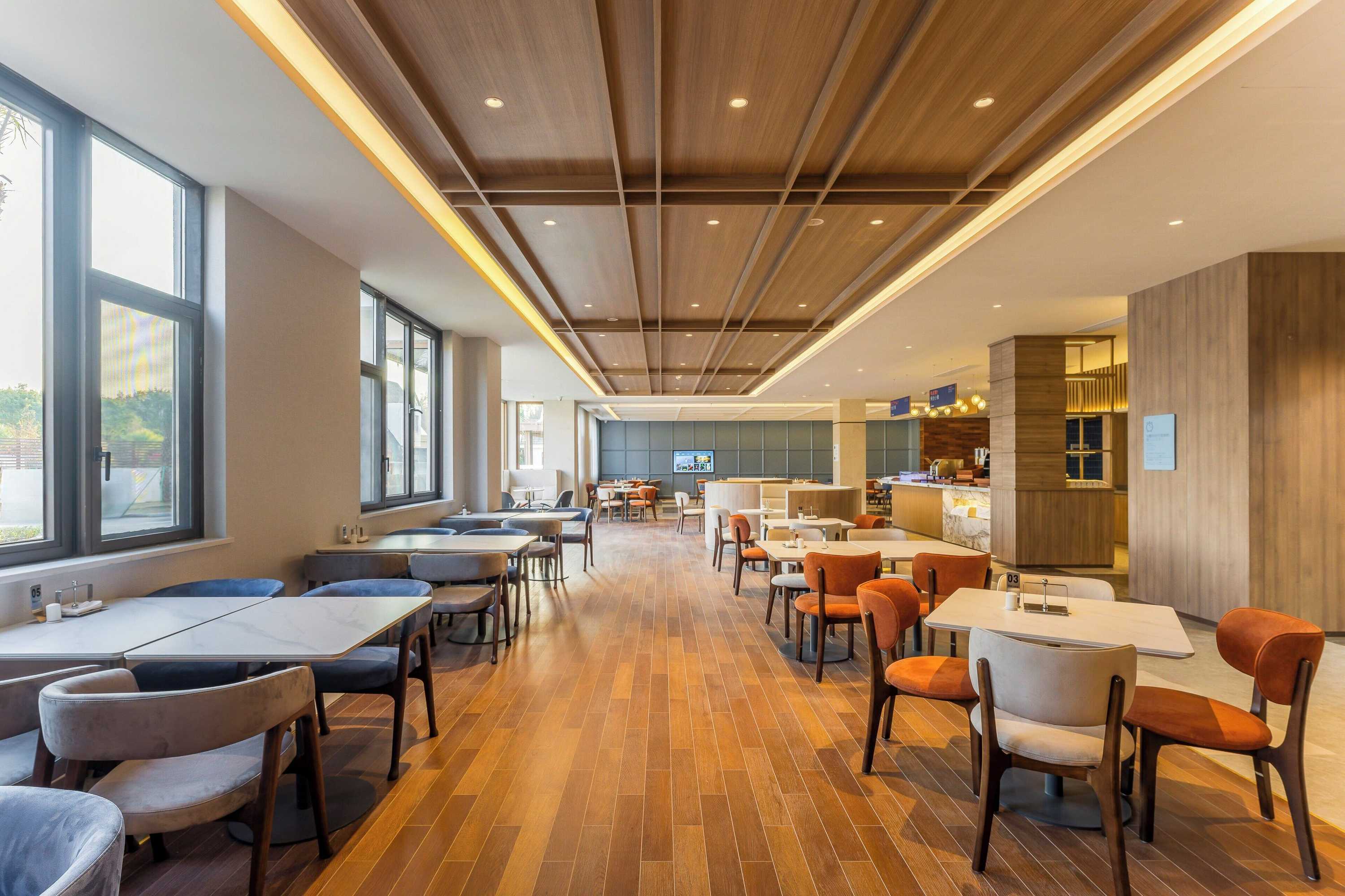 Gift card for Holiday Inn Express Yuhuan Wetland Park by Ihg