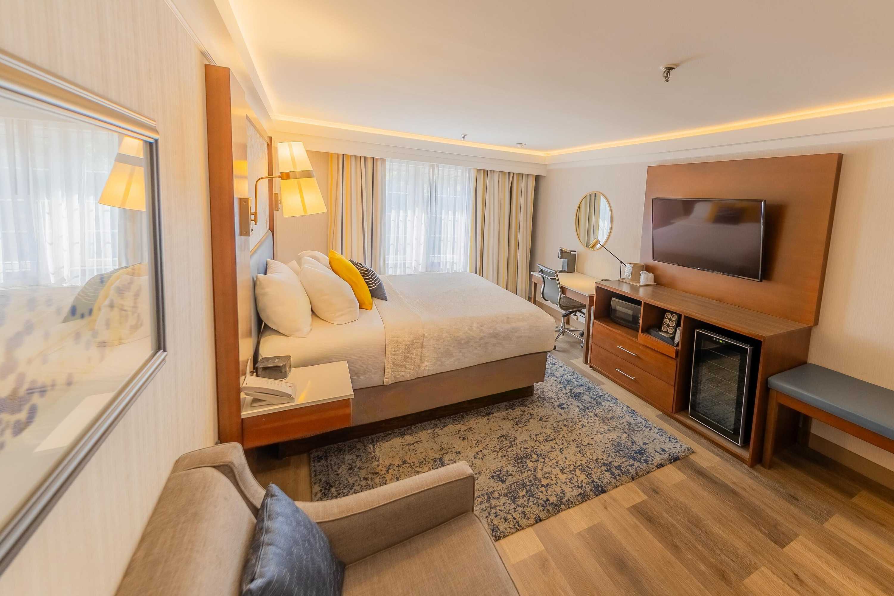 Gift card for The Westfield Inn, BW Signature Collection