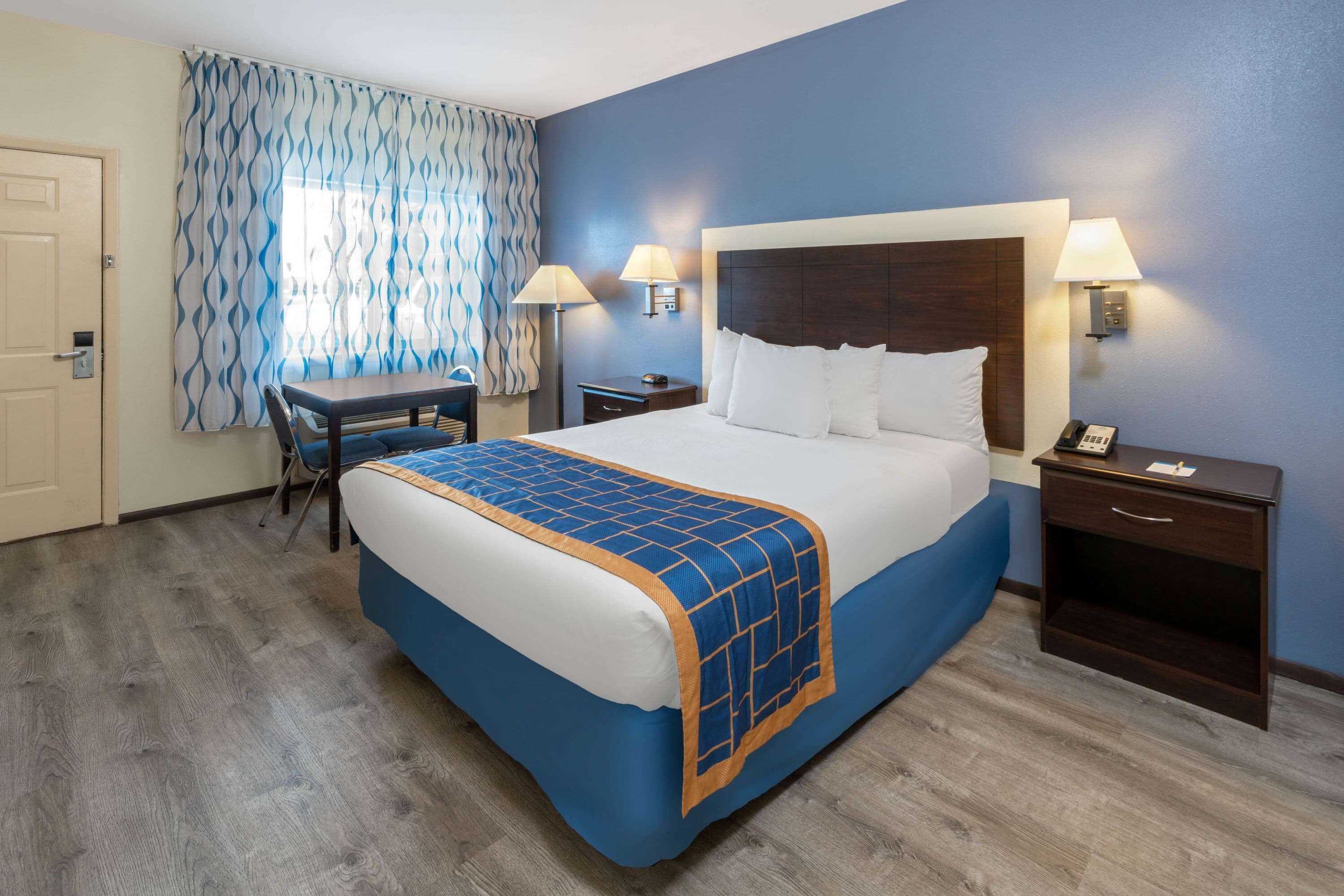 Gift card for Days Inn by Wyndham Grants Gift card for Days Inn by Wyndham Grants