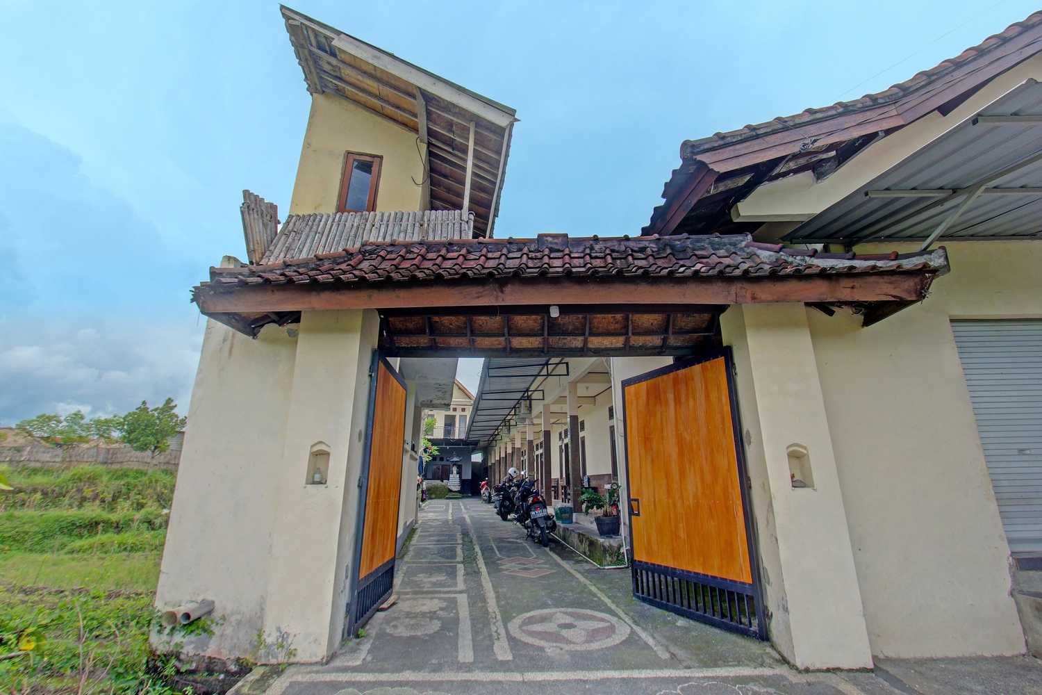 Gift card for Spot ON 91981 Diwi Homestay Gift card for Spot ON 91981 Diwi Homestay