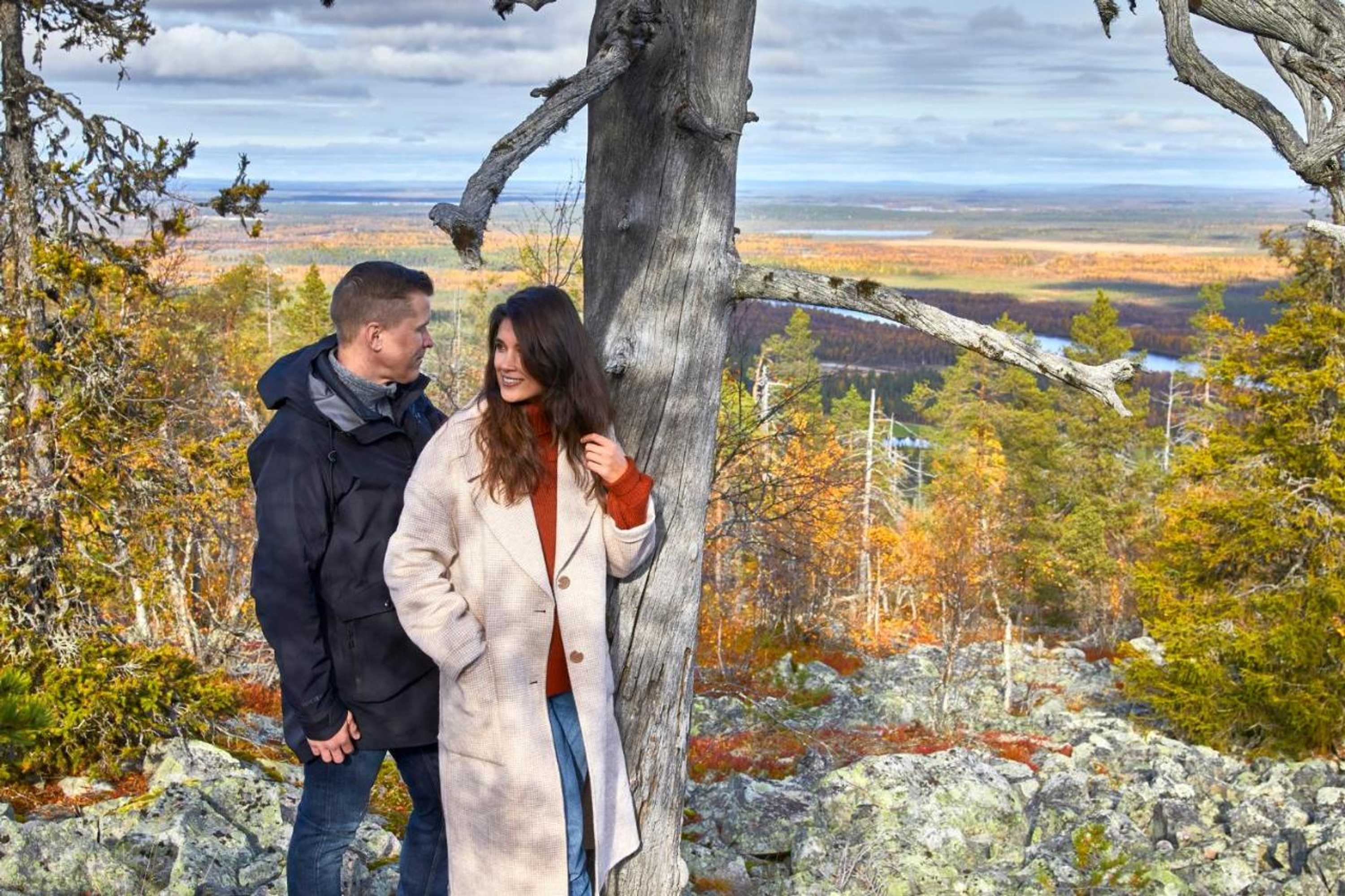 Gift card for Levin Iglut - Golden Crown Gift card for Levin Iglut - Golden Crown