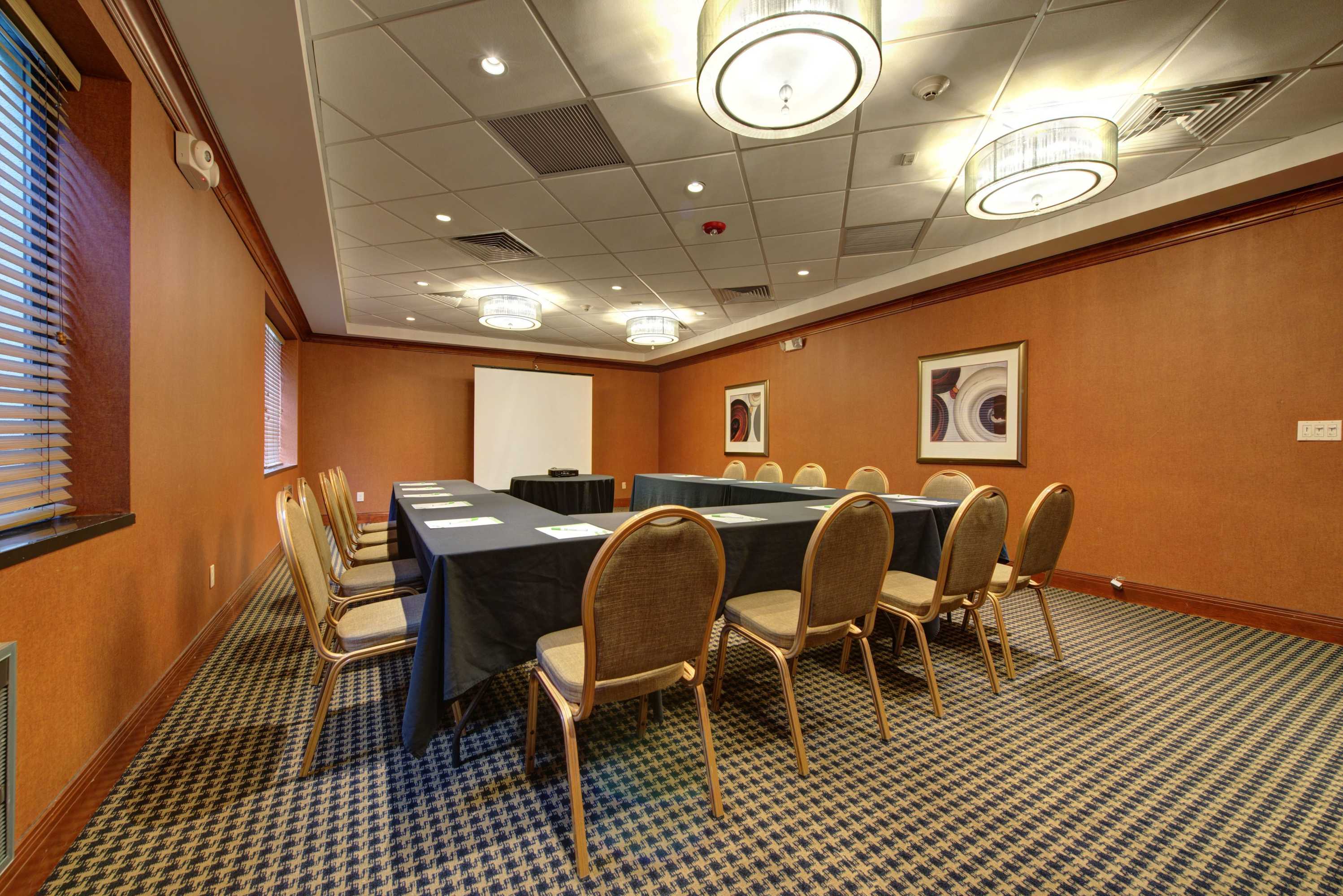 Gift card for Holiday Inn Plainview-Long Island by Ihg Gift card for Holiday Inn Plainview-Long Island by Ihg