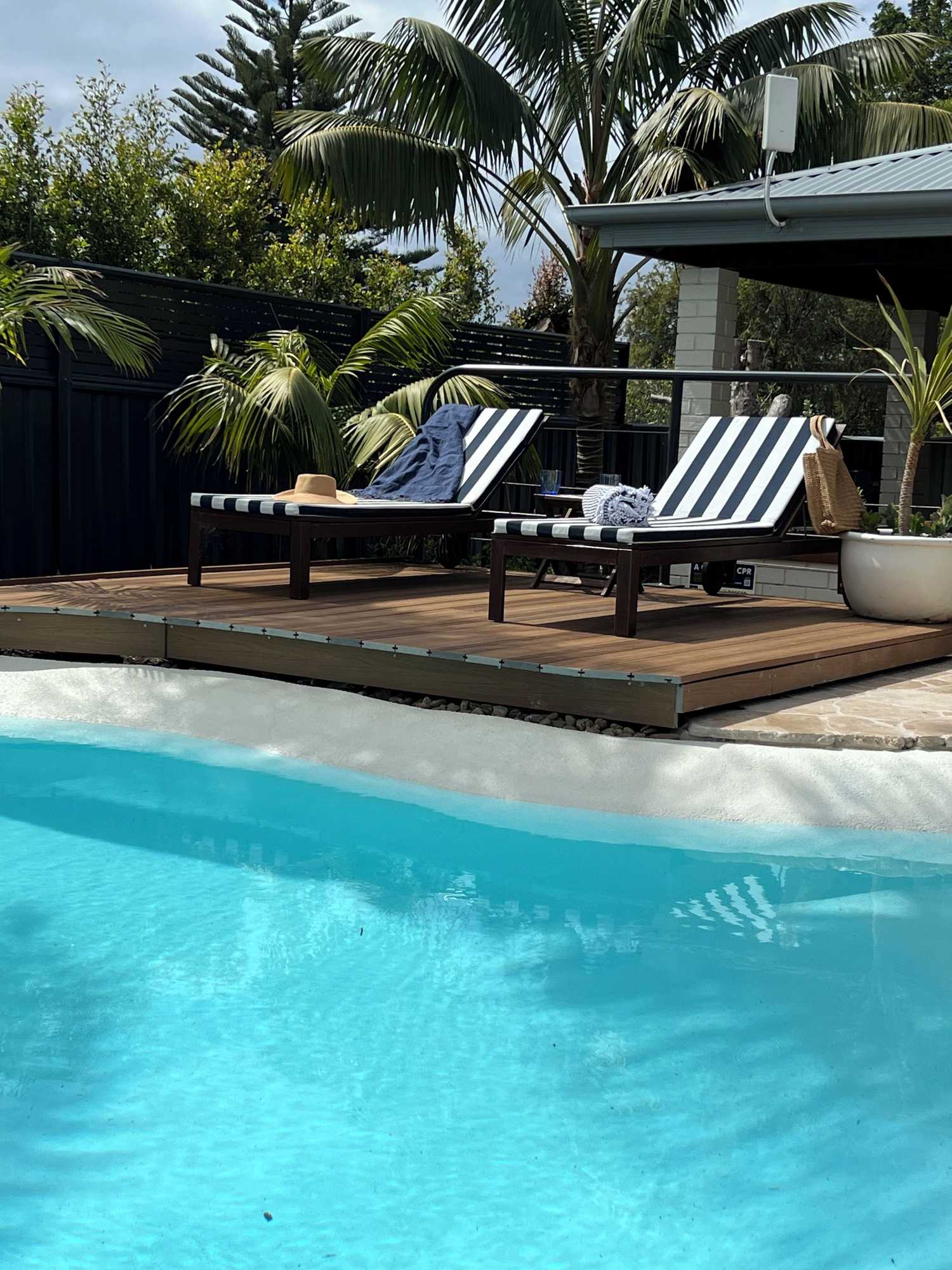 Gift card for Mollymook Seascape Motel & Apartments Gift card for Mollymook Seascape Motel & Apartments