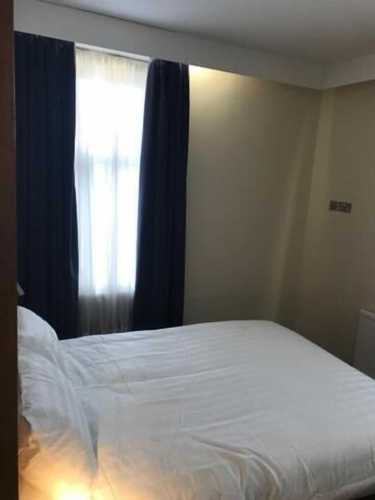 Gift card for Corona Hotel Sheffield Meadowhall Gift card for Corona Hotel Sheffield Meadowhall