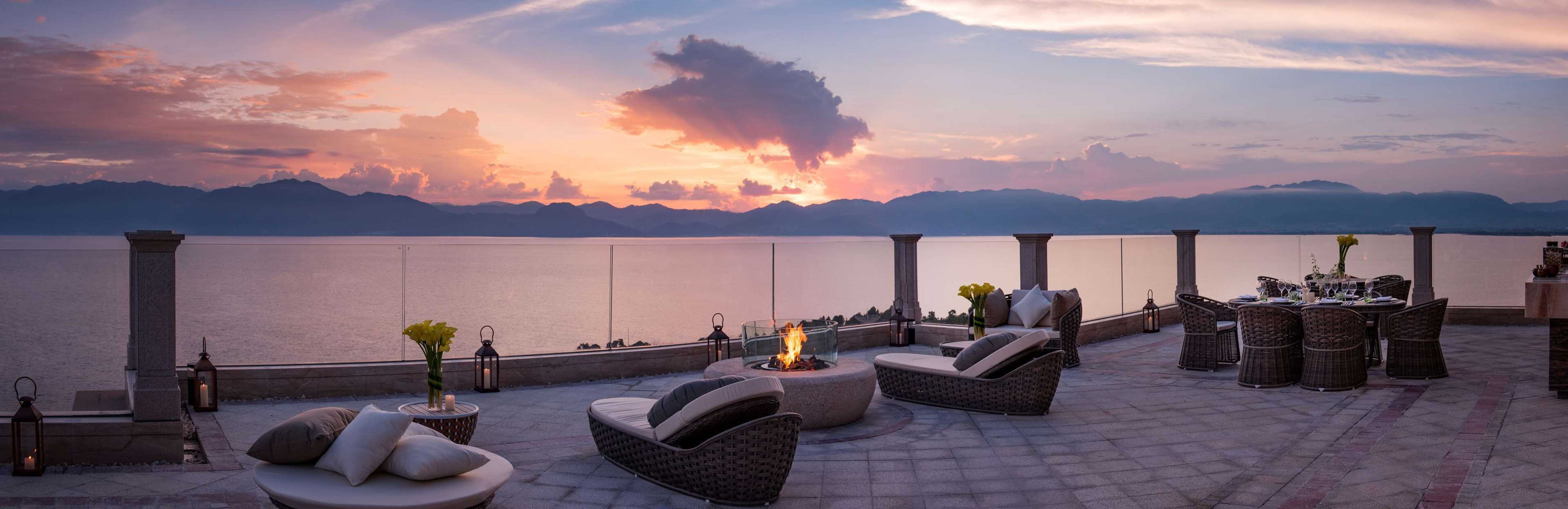 Gift card for Hilton Yuxi Fuxian Lake Gift card for Hilton Yuxi Fuxian Lake