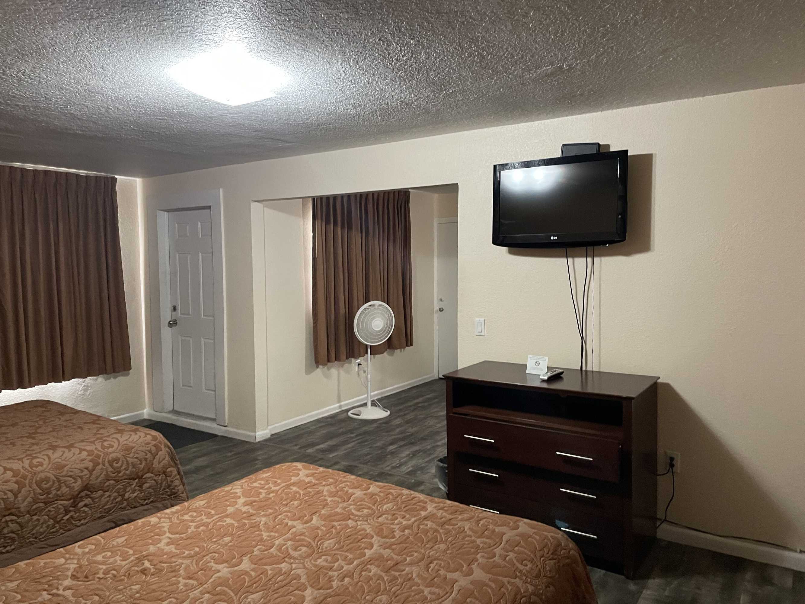 Gift card for Travelers Inn Clearwater Gift card for Travelers Inn Clearwater