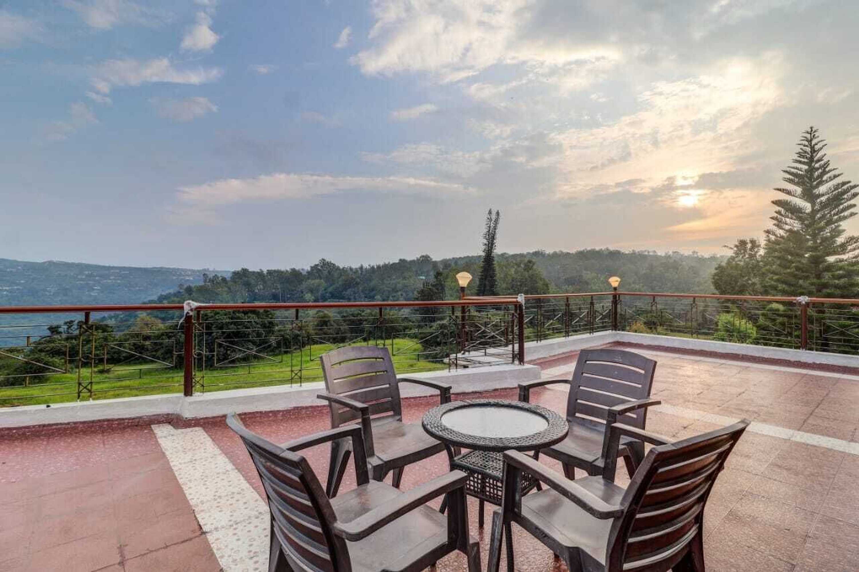 Gift card for Mahinder Inn By Sapphire Stays